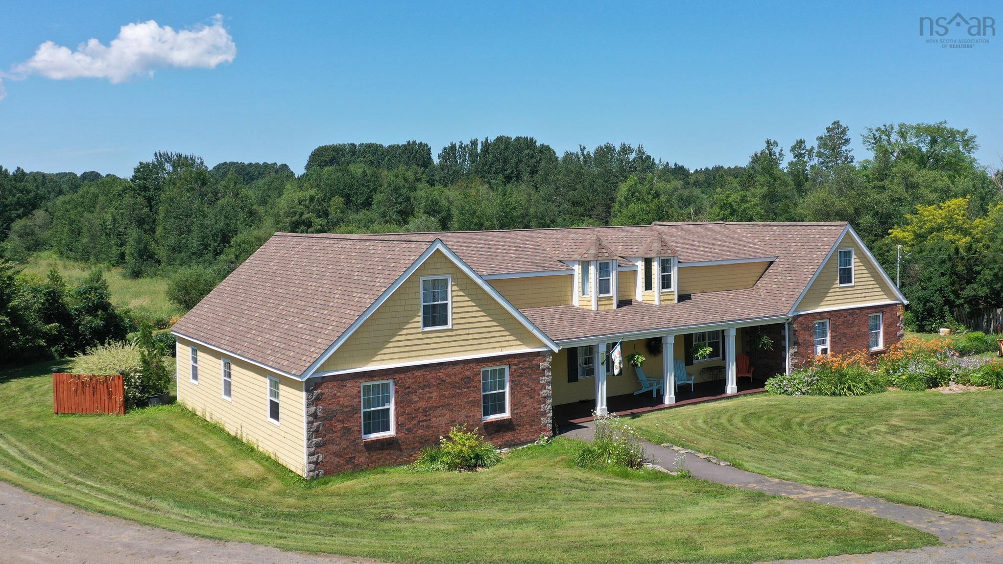 115 Magee Road, Port Williams NS B0P 1T0, 8 Bedrooms Bedrooms, ,3 BathroomsBathrooms,Residential,For Sale,Magee,202317445