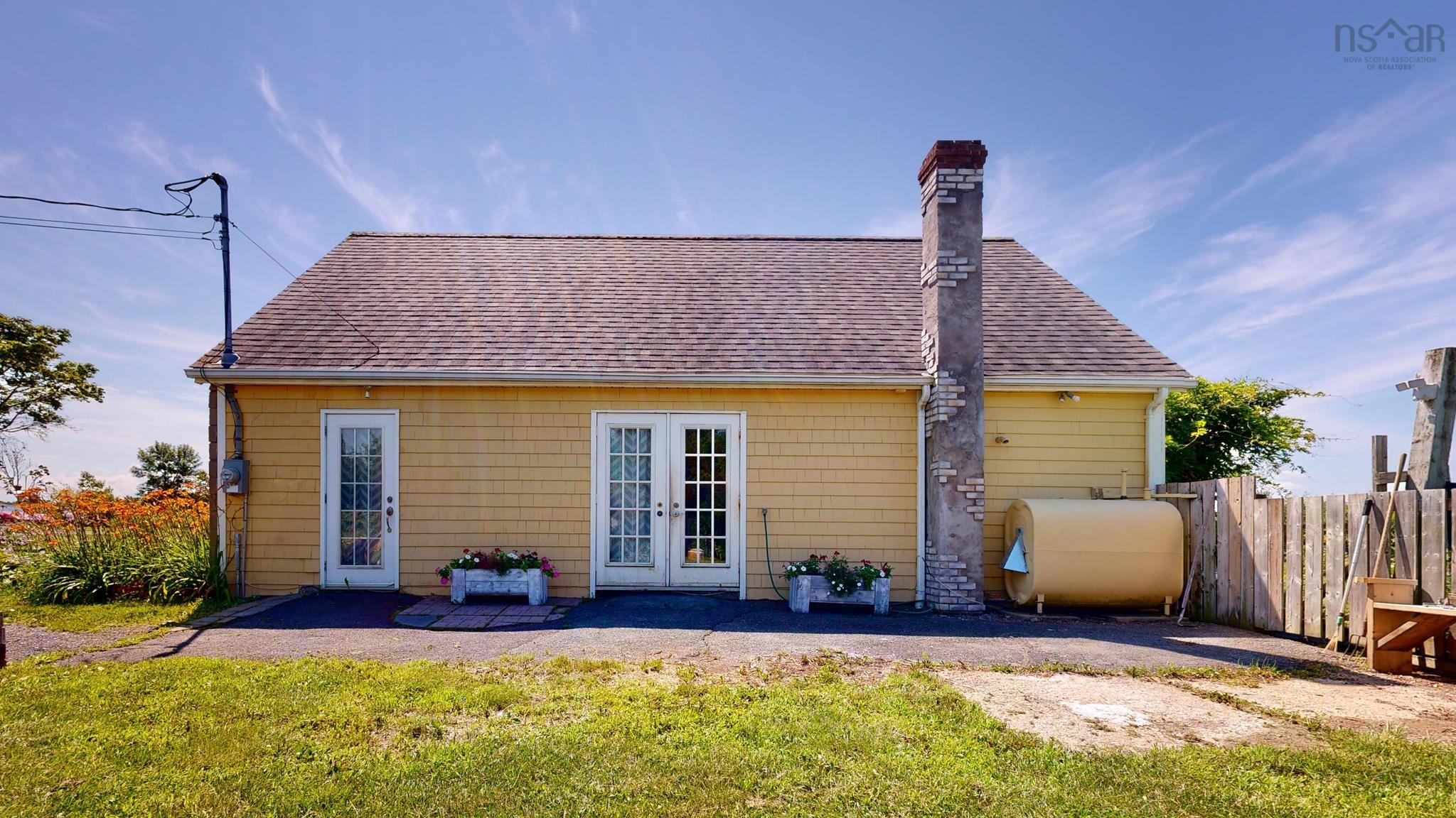 115 Magee Road, Port Williams NS B0P 1T0, 8 Bedrooms Bedrooms, ,3 BathroomsBathrooms,Residential,For Sale,Magee,202317445