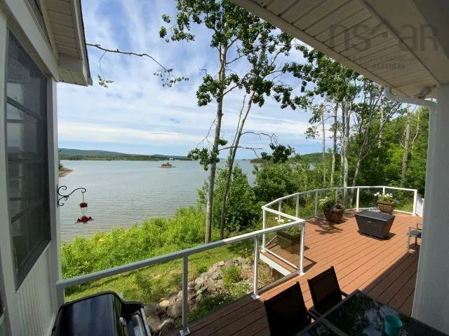 1487 Southside Harbour Road, Southside Harbour Ns B2g 2l4, 3 Bedrooms Bedrooms, ,4 BathroomsBathrooms,Residential,For Sale,Southside Harbour Road,202415802