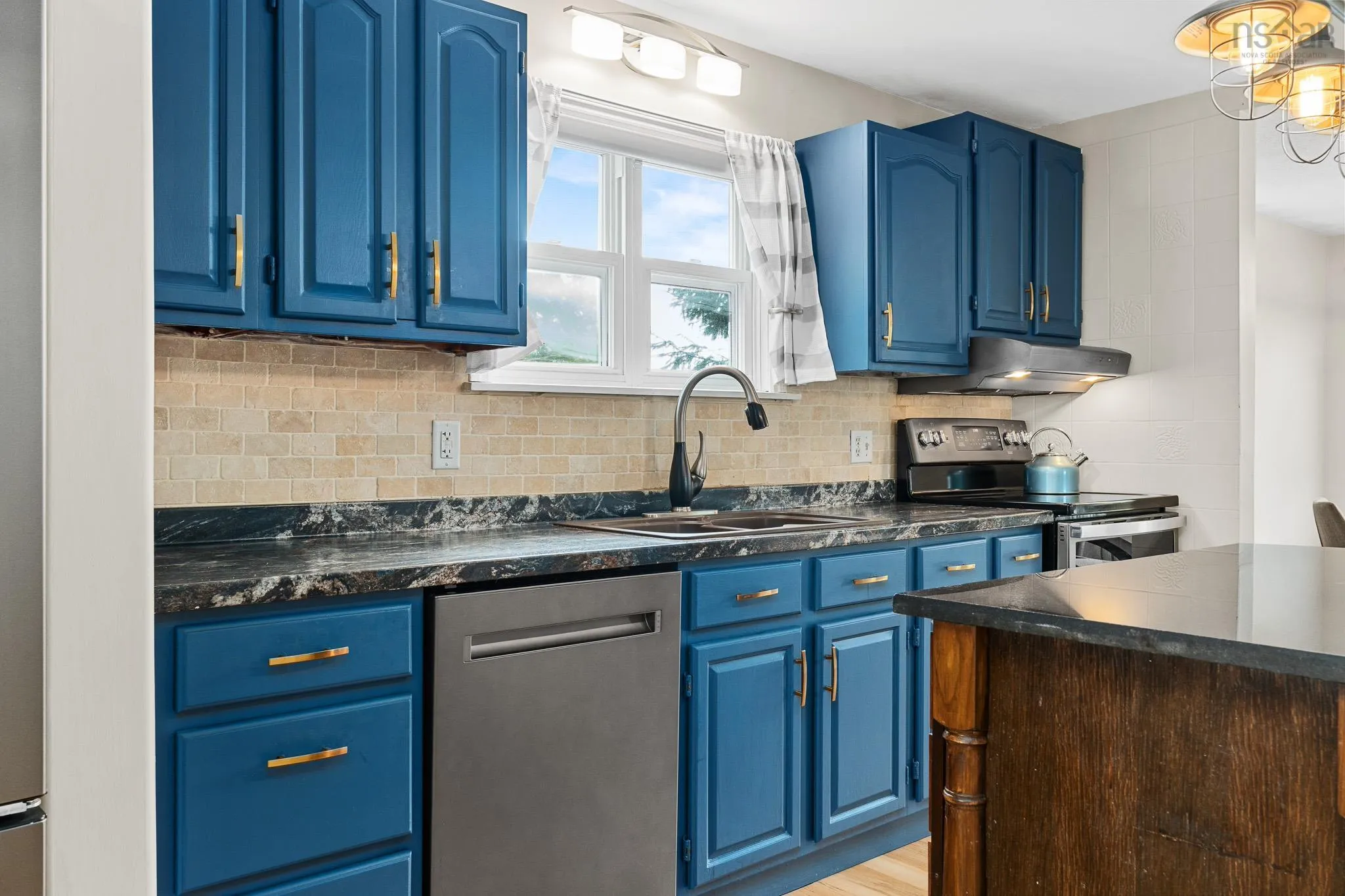 107 Rosedale Avenue, Halifax, NS B3N 2J6, 3 Bedrooms Bedrooms, ,2 BathroomsBathrooms,Residential,For Sale,Rosedale,202518545