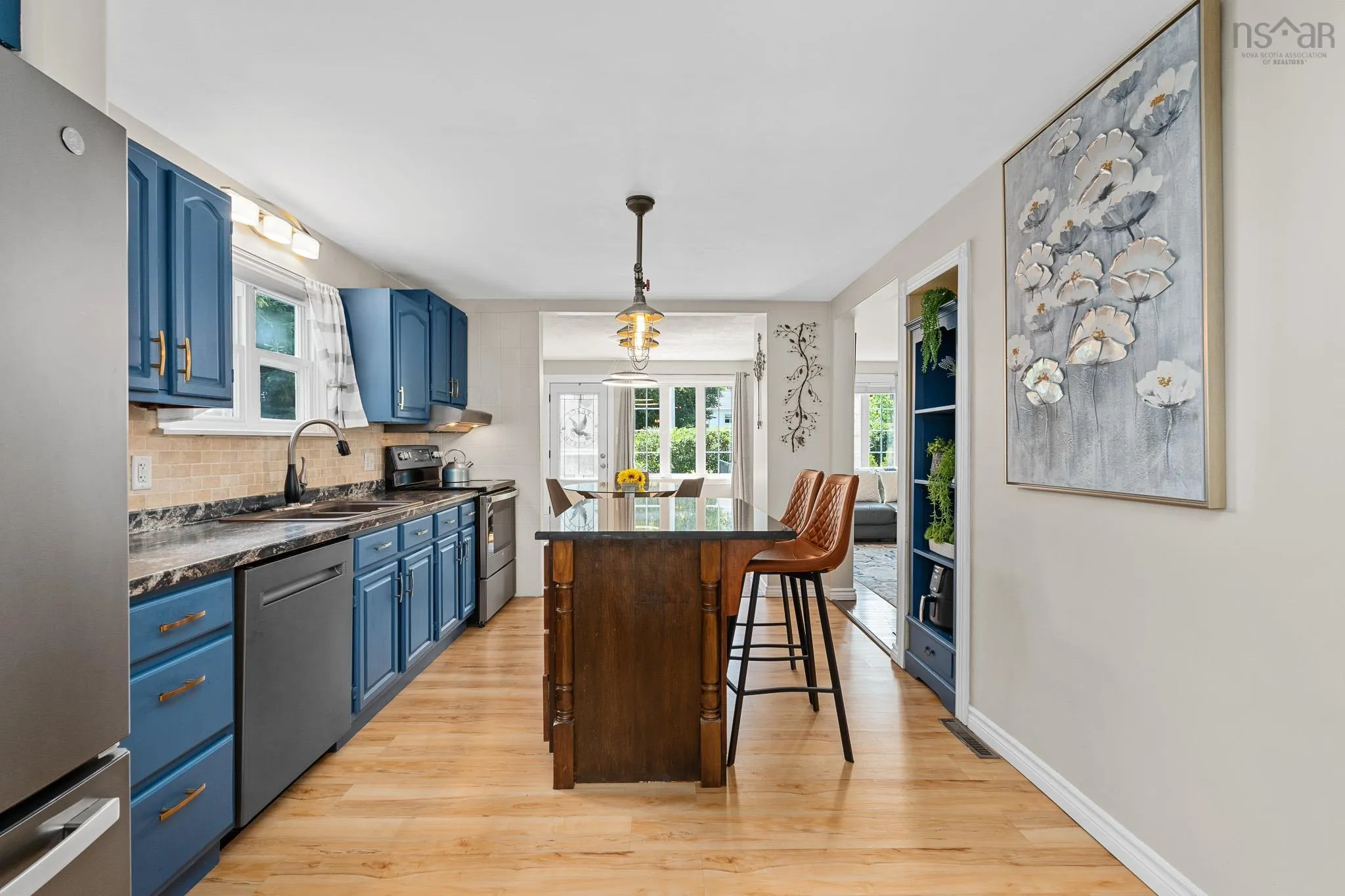 107 Rosedale Avenue, Halifax, NS B3N 2J6, 3 Bedrooms Bedrooms, ,2 BathroomsBathrooms,Residential,For Sale,Rosedale,202518545