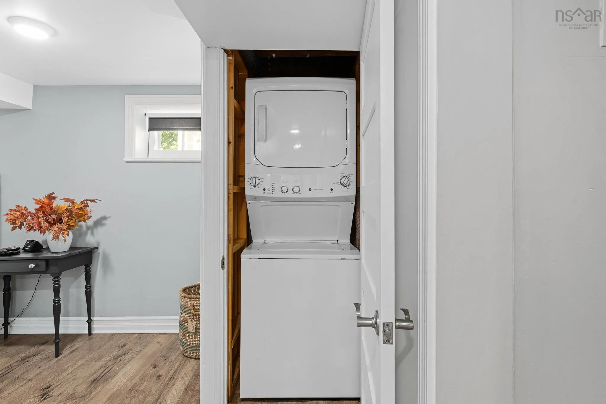 107 Rosedale Avenue, Halifax, NS B3N 2J6, 3 Bedrooms Bedrooms, ,2 BathroomsBathrooms,Residential,For Sale,Rosedale,202518545