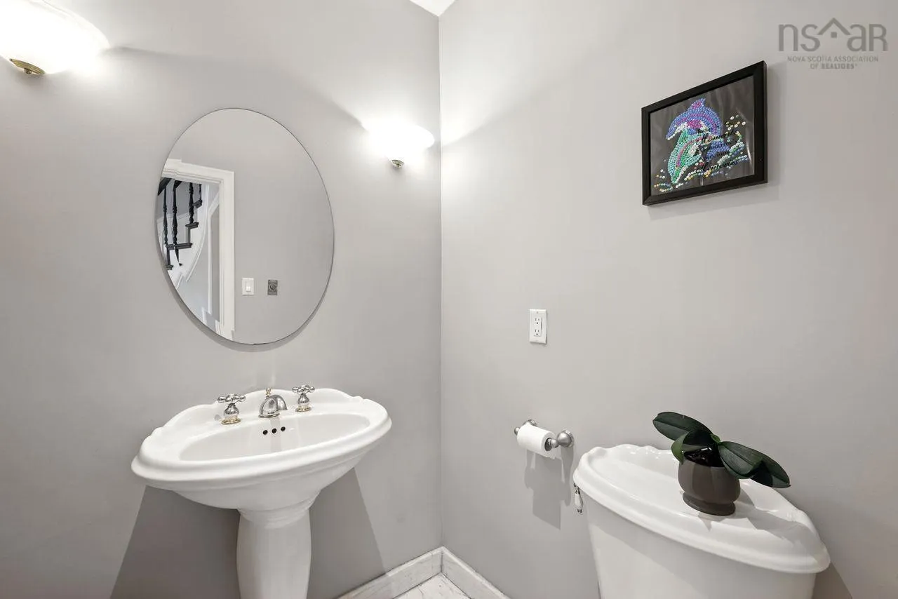 569 Francklyn Street, Halifax, NS B3H 3B3, 4 Bedrooms Bedrooms, ,4 BathroomsBathrooms,Residential,For Sale,Francklyn,202520203