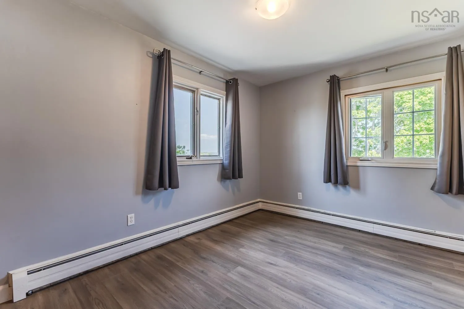 150 Lyman Street, Truro, NS B2N 4S4, 4 Bedrooms Bedrooms, ,2 BathroomsBathrooms,Residential,For Sale,Lyman,202516375