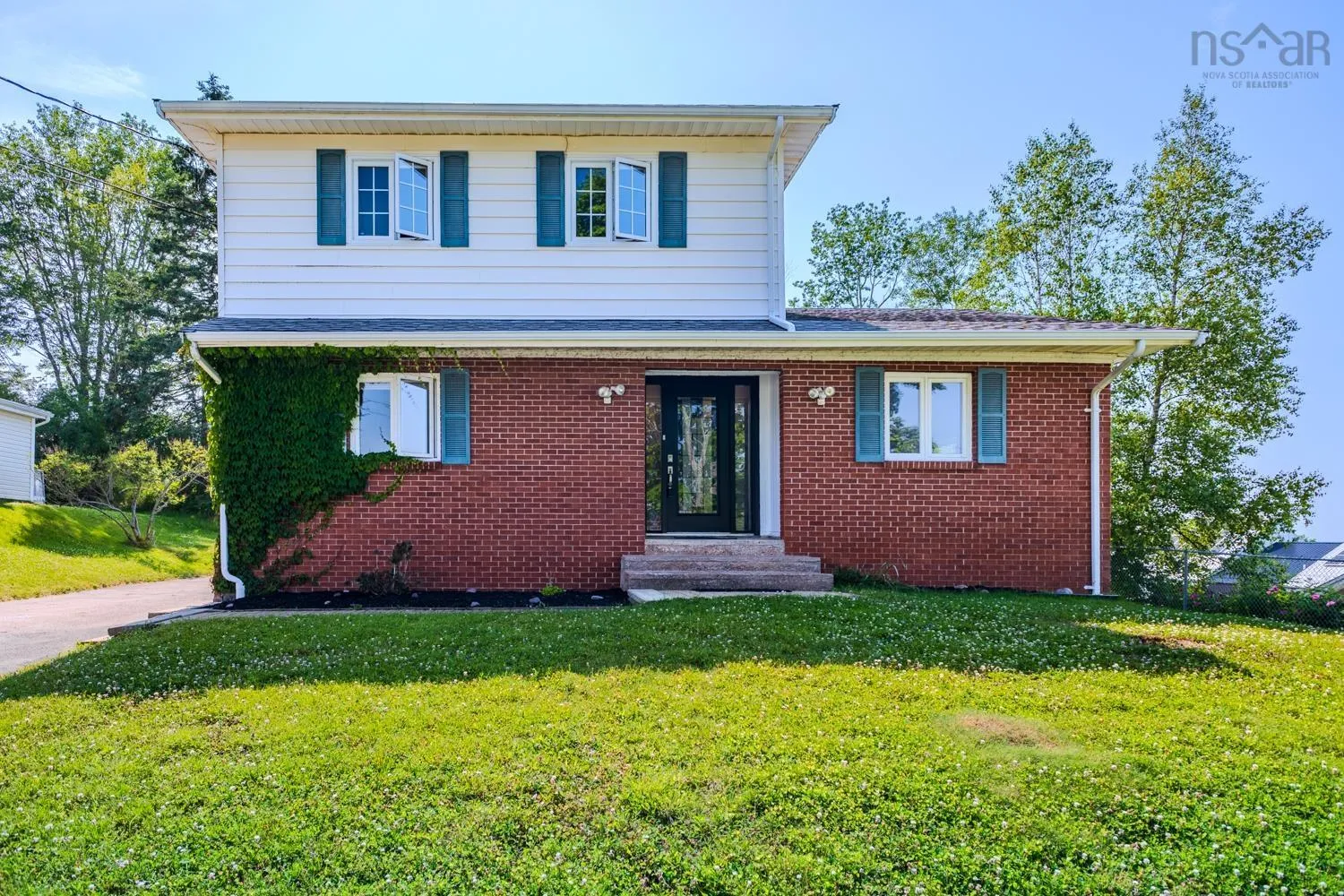150 Lyman Street, Truro, NS B2N 4S4, 4 Bedrooms Bedrooms, ,2 BathroomsBathrooms,Residential,For Sale,Lyman,202516375