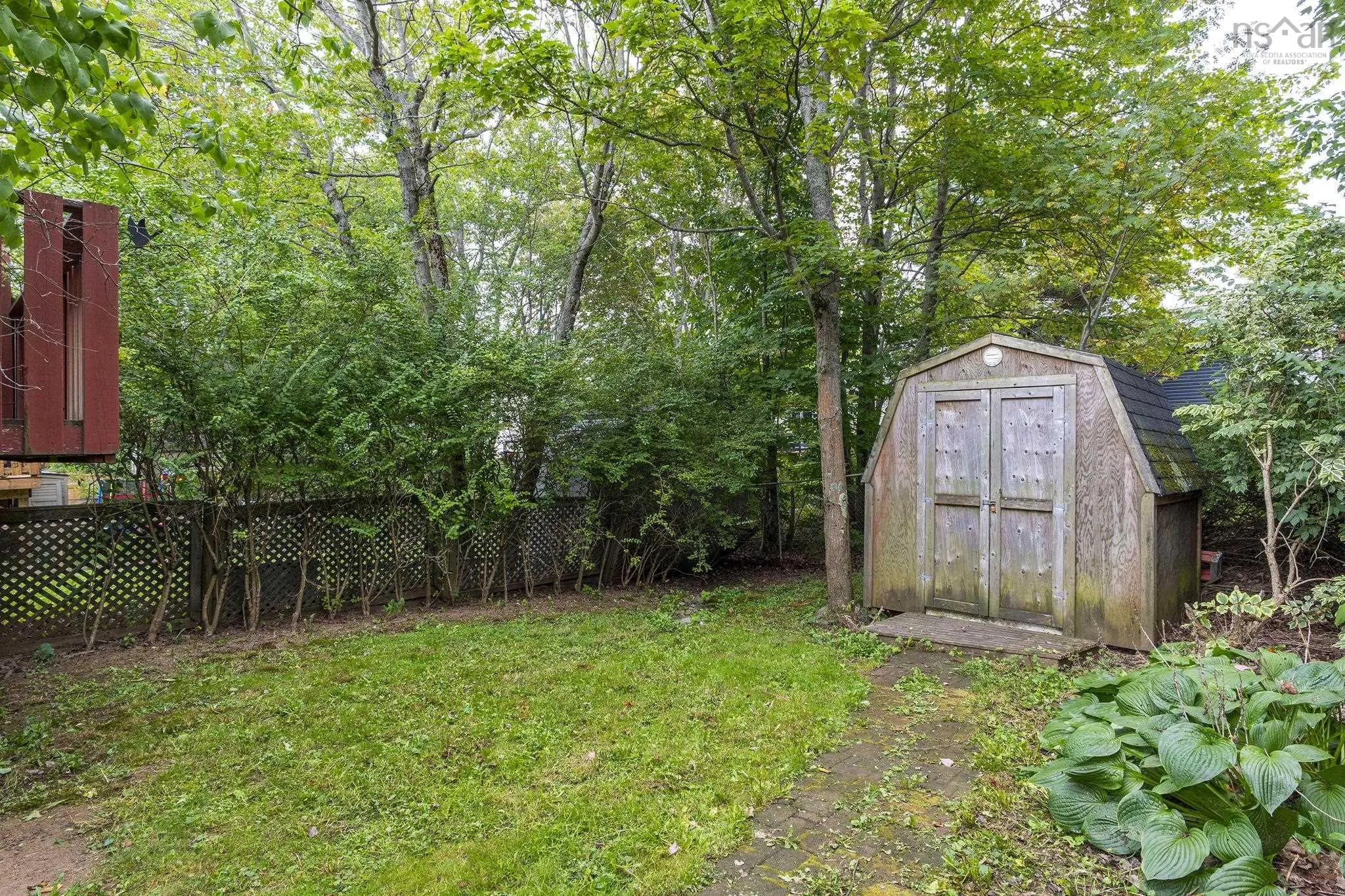 20 Oakwood Court, Dartmouth, NS B2W 5P8, 4 Bedrooms Bedrooms, ,2 BathroomsBathrooms,Residential,For Sale,Oakwood,202523839
