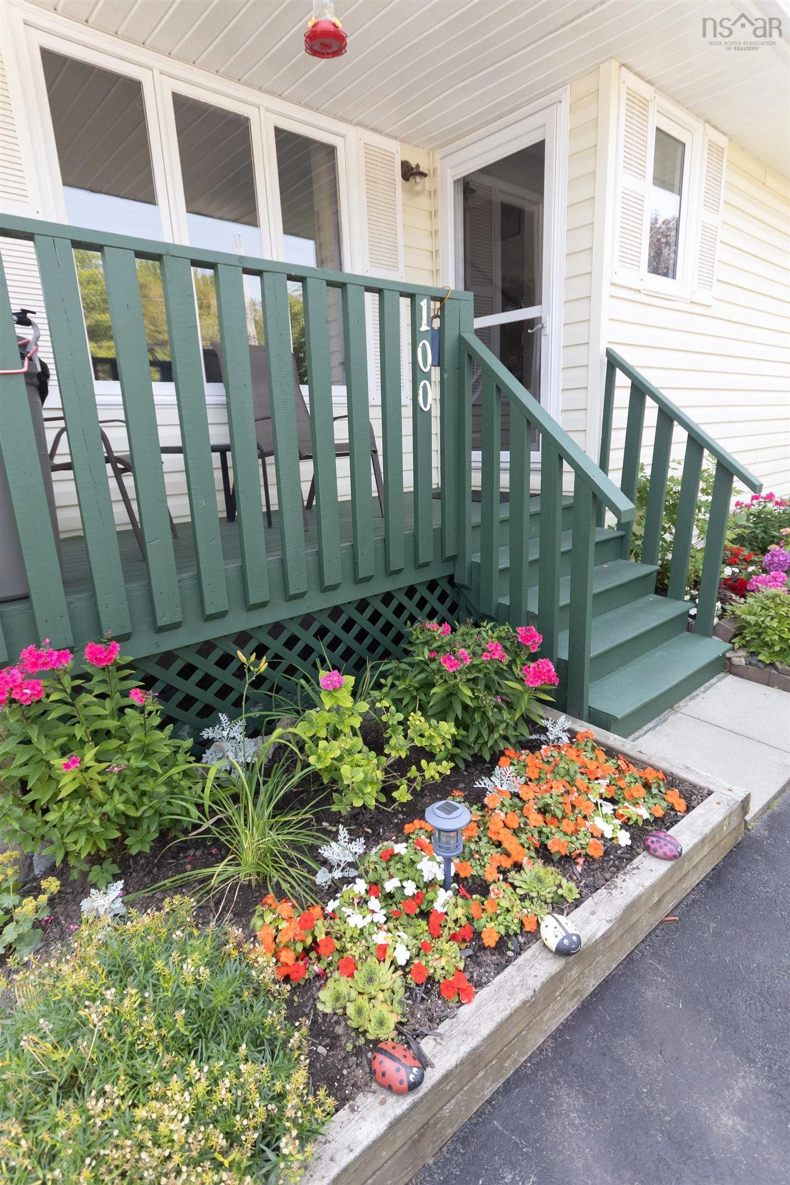 100 Lancaster Drive, Dartmouth, NS B3A 4X8, 3 Bedrooms Bedrooms, ,2 BathroomsBathrooms,Residential,For Sale,Lancaster,202520264