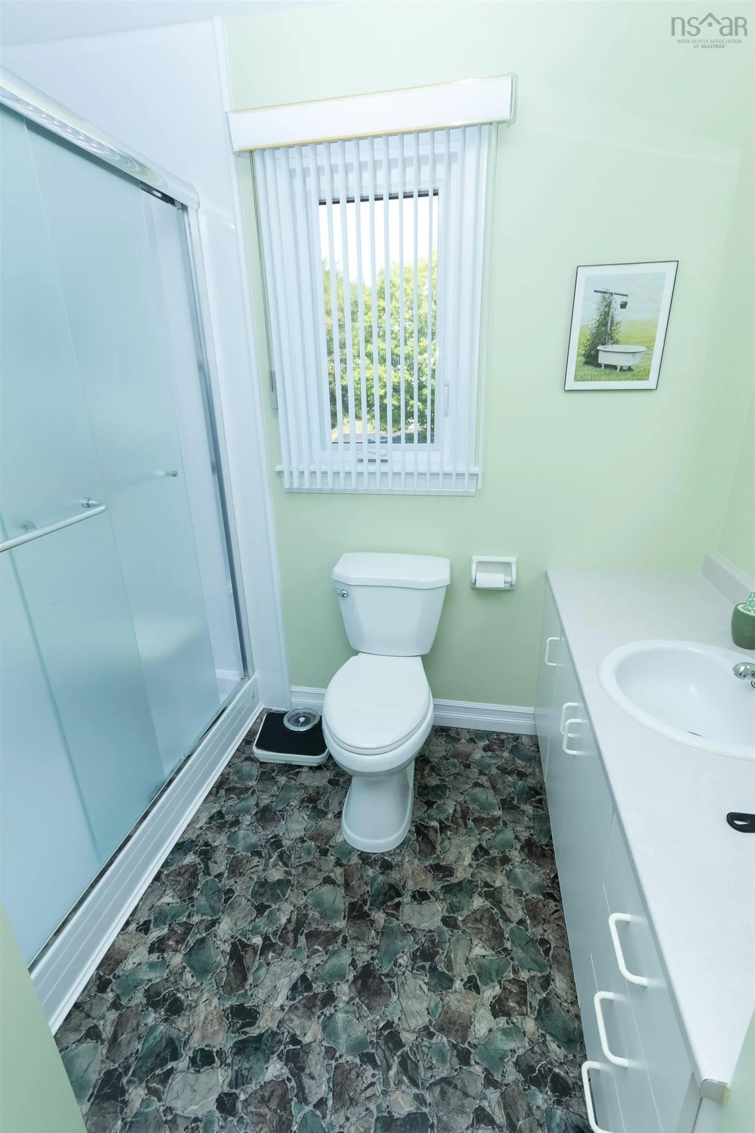 100 Lancaster Drive, Dartmouth, NS B3A 4X8, 3 Bedrooms Bedrooms, ,2 BathroomsBathrooms,Residential,For Sale,Lancaster,202520264