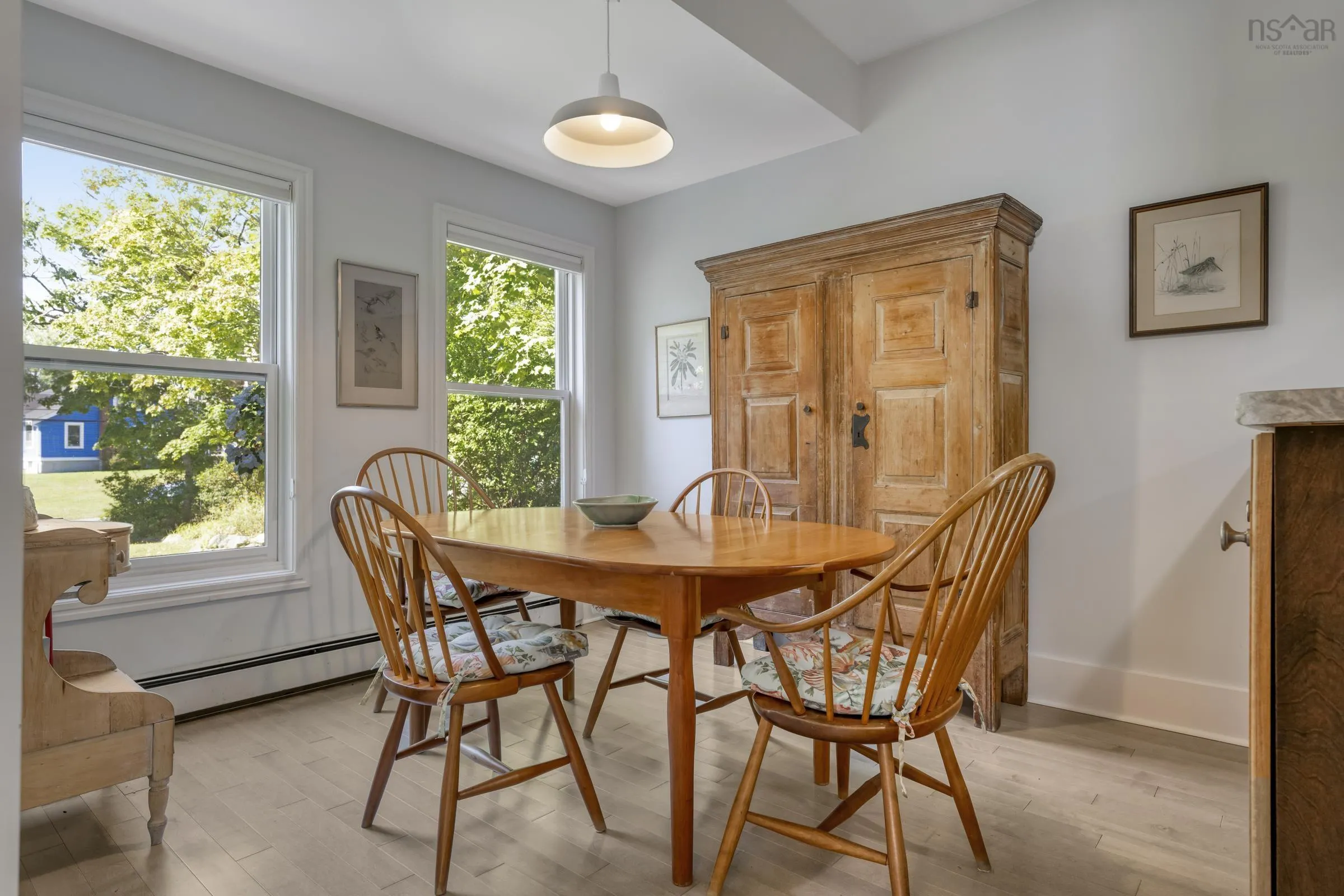 216 Dufferin Street, Lunenburg, NS B0J 2C0, 8 Bedrooms Bedrooms, ,10 BathroomsBathrooms,Residential,For Sale,Dufferin,202522217