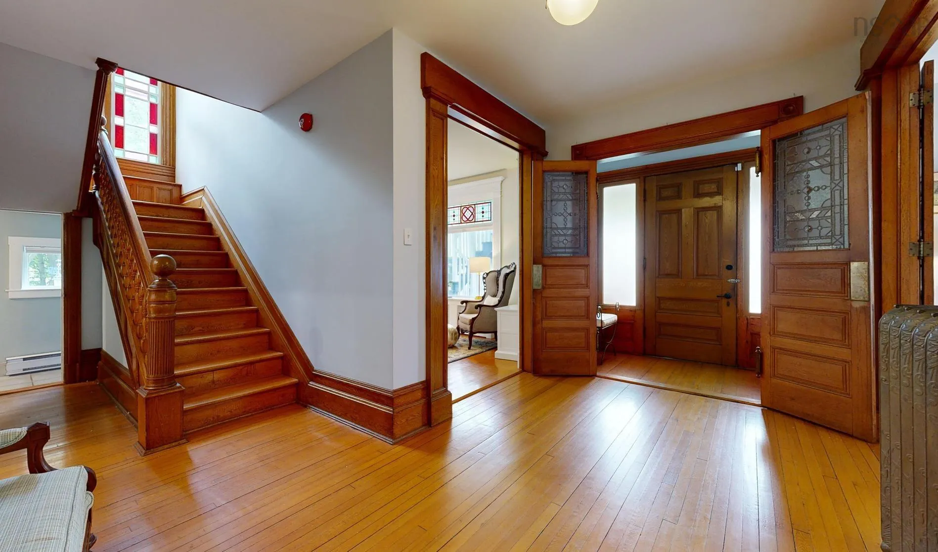 216 Dufferin Street, Lunenburg, NS B0J 2C0, 8 Bedrooms Bedrooms, ,10 BathroomsBathrooms,Residential,For Sale,Dufferin,202522217