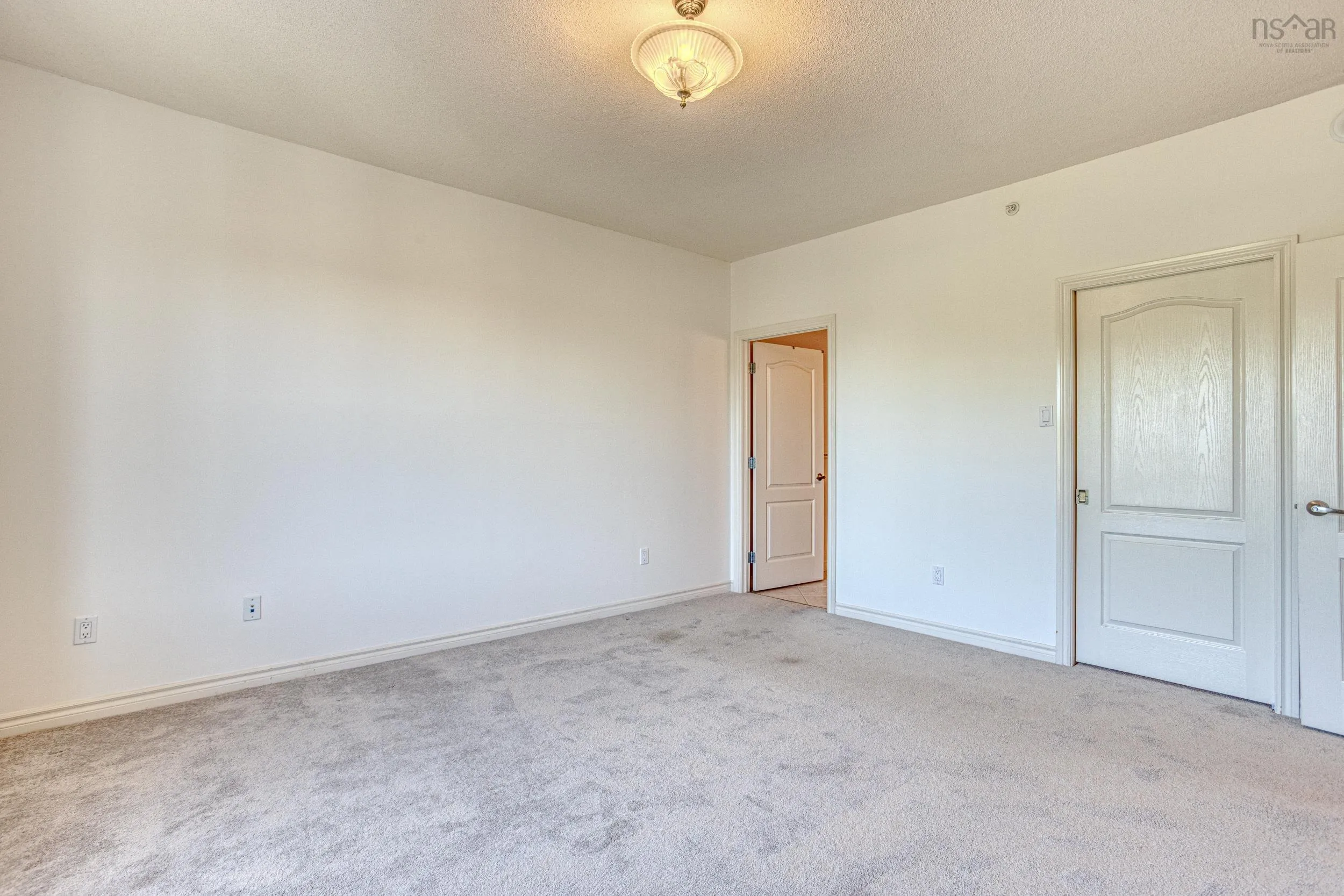 209-347 Portland Hills Drive, Dartmouth, NS B2W 0A7, 2 Bedrooms Bedrooms, ,2 BathroomsBathrooms,Residential,For Sale,Portland Hills,202521577