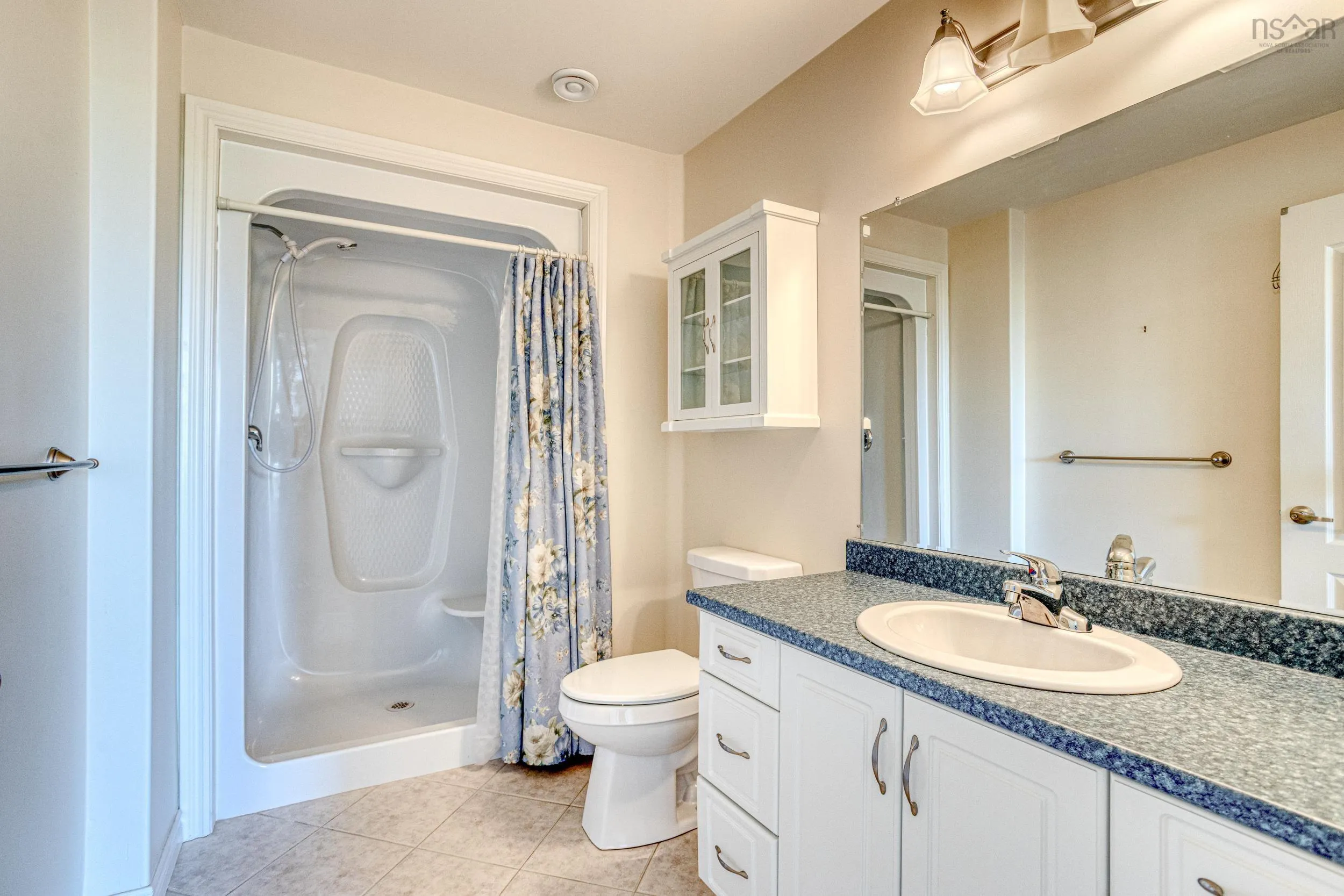 209-347 Portland Hills Drive, Dartmouth, NS B2W 0A7, 2 Bedrooms Bedrooms, ,2 BathroomsBathrooms,Residential,For Sale,Portland Hills,202521577
