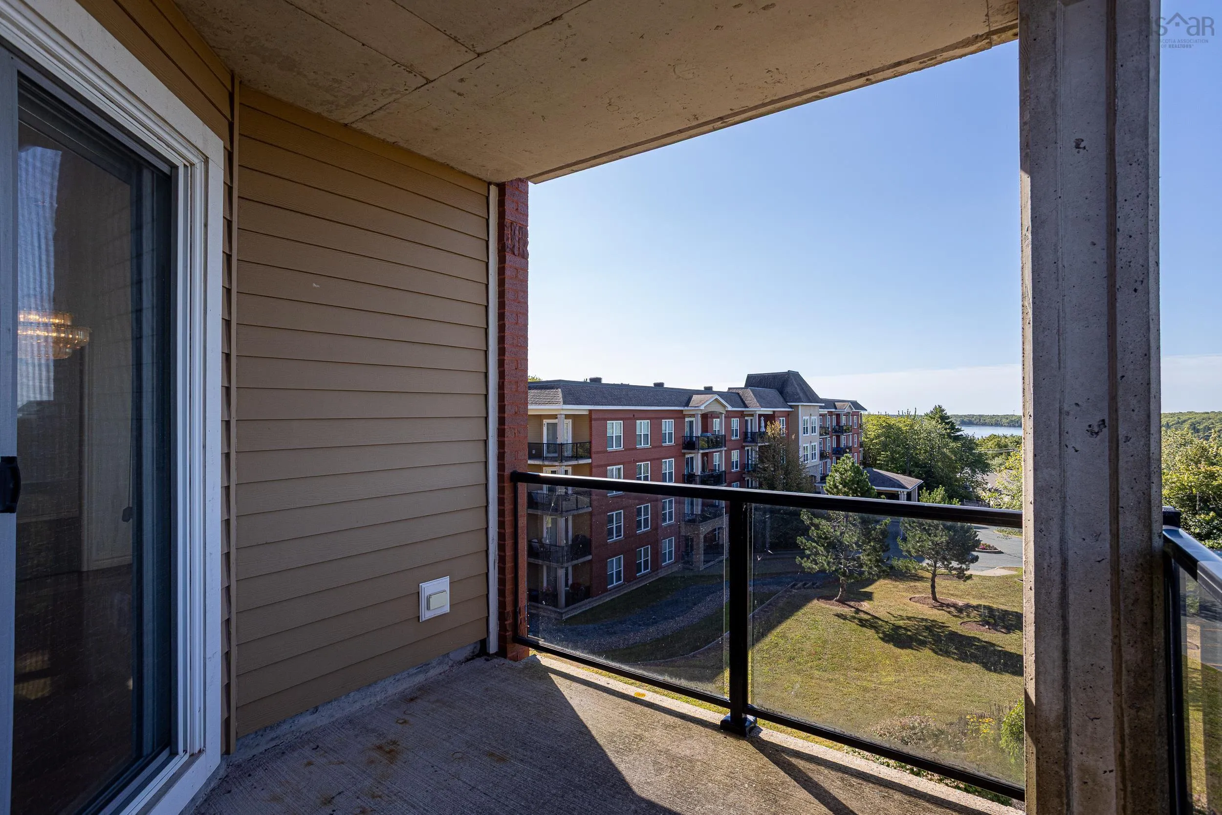 209-347 Portland Hills Drive, Dartmouth, NS B2W 0A7, 2 Bedrooms Bedrooms, ,2 BathroomsBathrooms,Residential,For Sale,Portland Hills,202521577