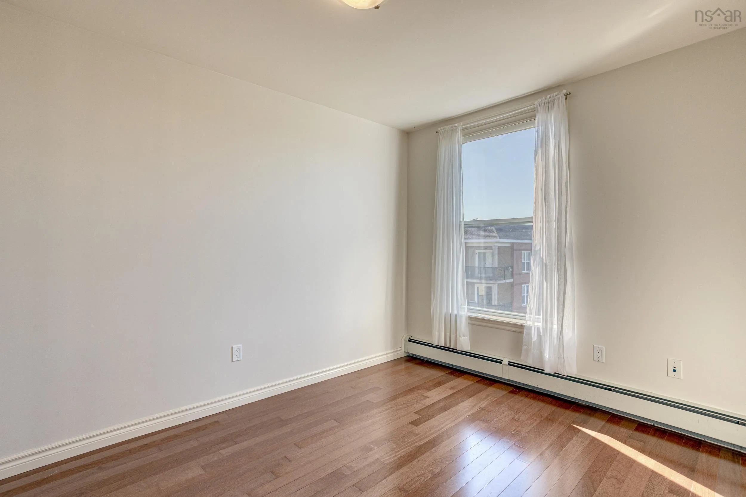 209-347 Portland Hills Drive, Dartmouth, NS B2W 0A7, 2 Bedrooms Bedrooms, ,2 BathroomsBathrooms,Residential,For Sale,Portland Hills,202521577