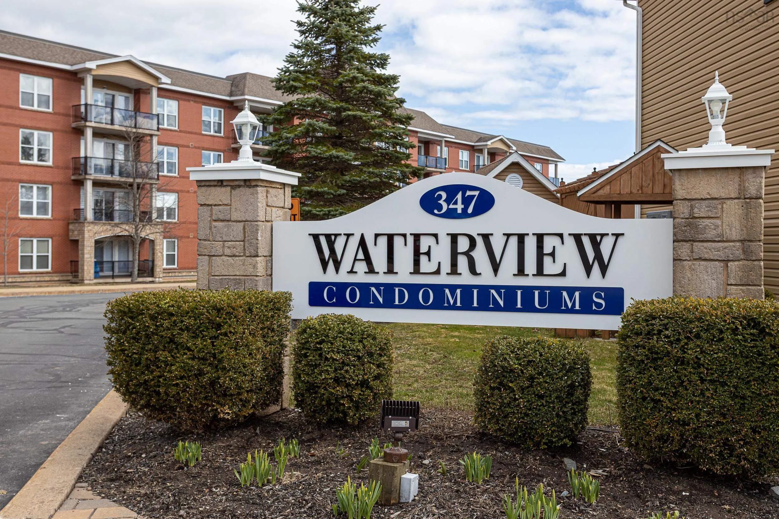 209-347 Portland Hills Drive, Dartmouth, NS B2W 0A7, 2 Bedrooms Bedrooms, ,2 BathroomsBathrooms,Residential,For Sale,Portland Hills,202521577