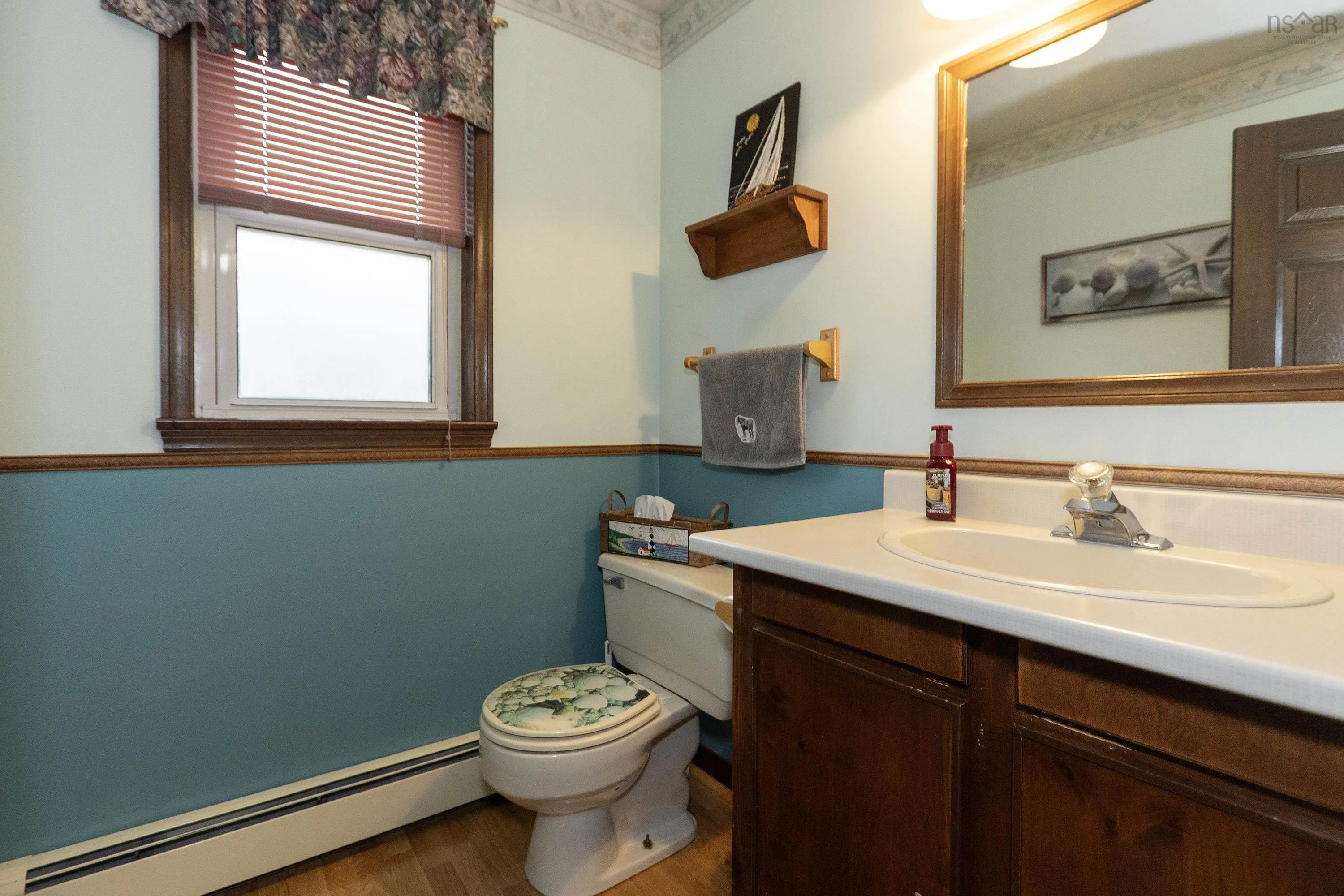 6 Arlington Avenue, Amherst Ns B4h 2s7, 5 Bedrooms Bedrooms, ,3 BathroomsBathrooms,Residential,For Sale,Arlington,202505209