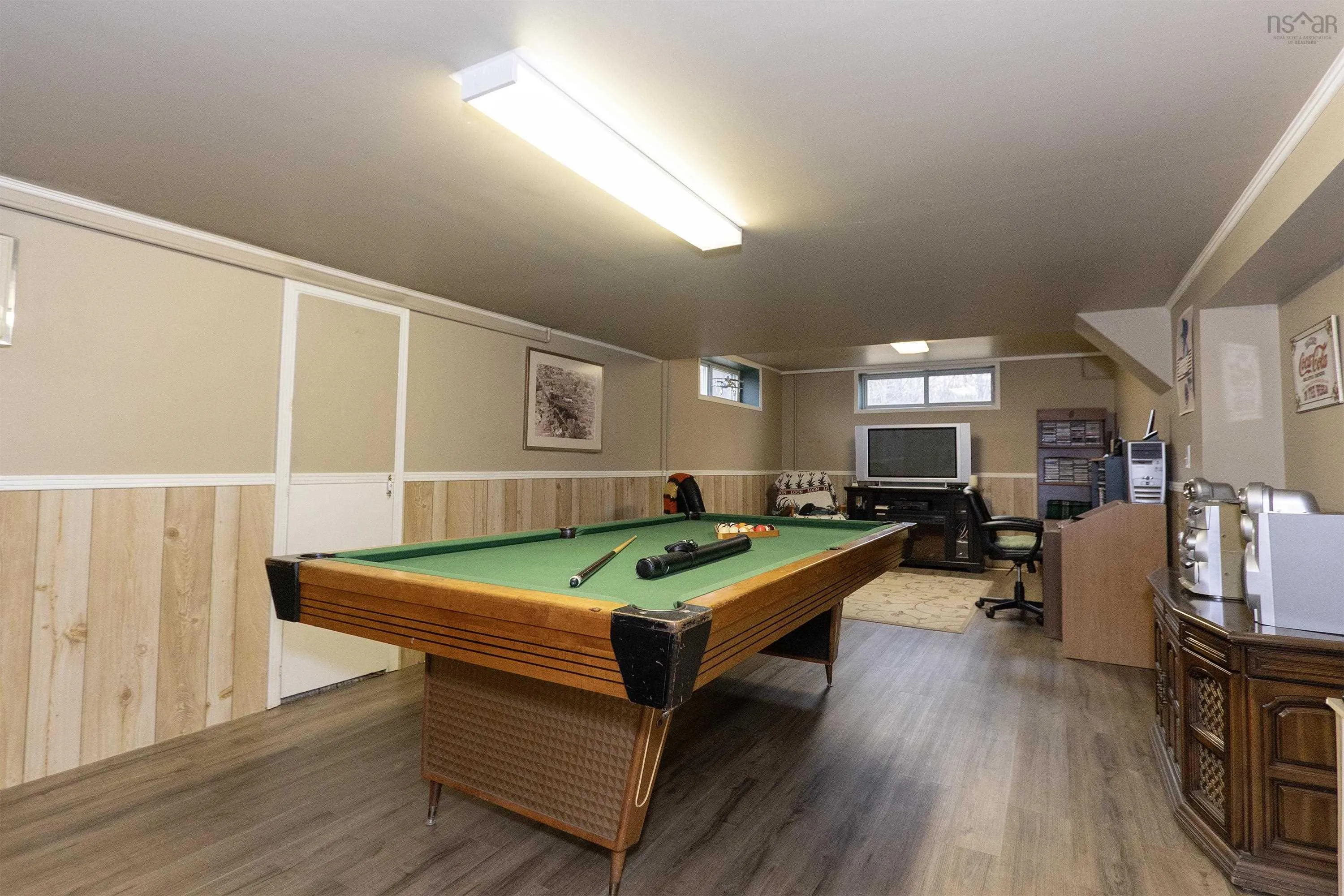 6 Arlington Avenue, Amherst Ns B4h 2s7, 5 Bedrooms Bedrooms, ,3 BathroomsBathrooms,Residential,For Sale,Arlington,202505209