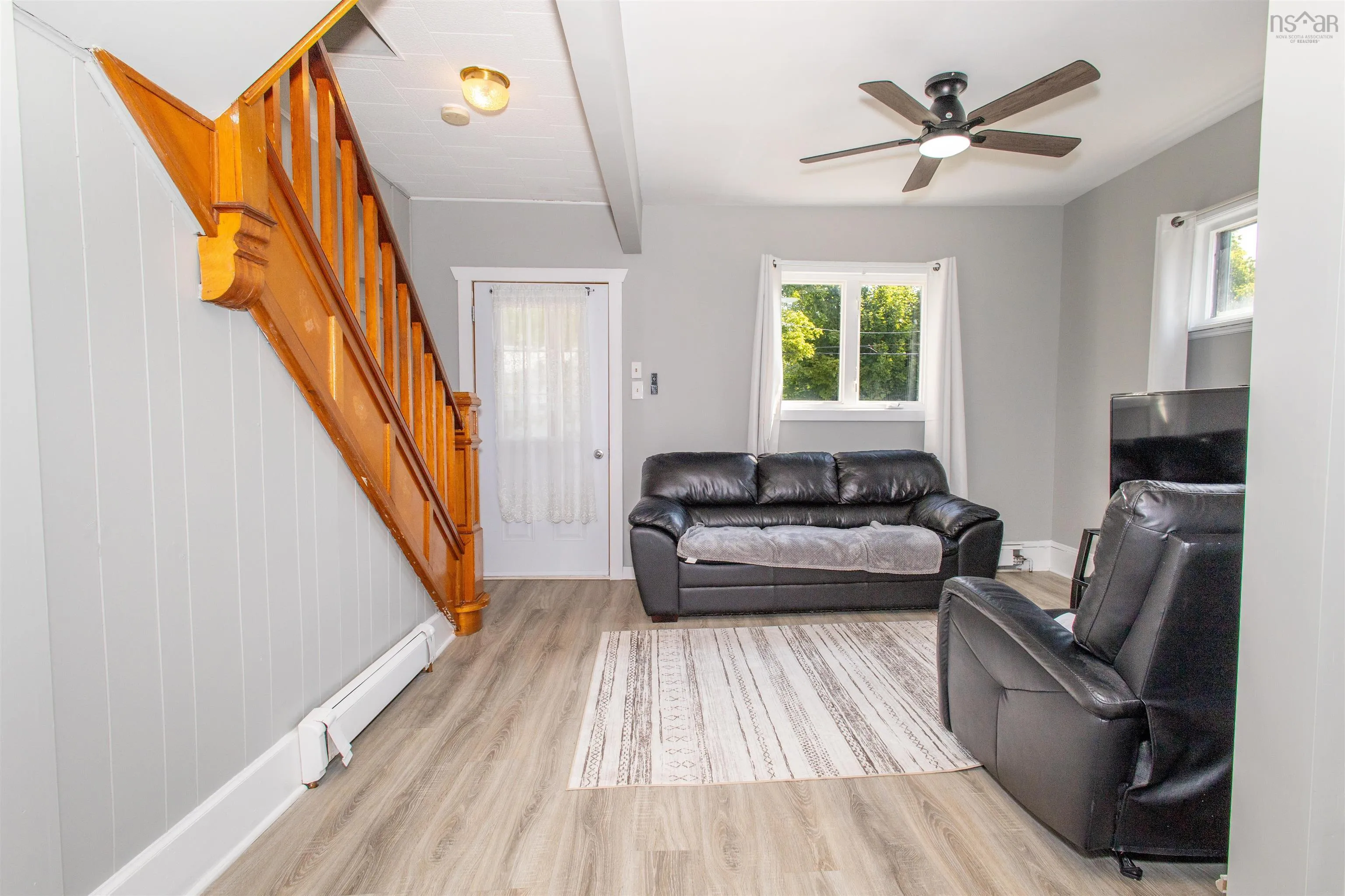 192-194 Gatacre Street, Sydney, NS B1N 1Z2, 5 Bedrooms Bedrooms, ,Residential Income,For Sale,Gatacre,202522640