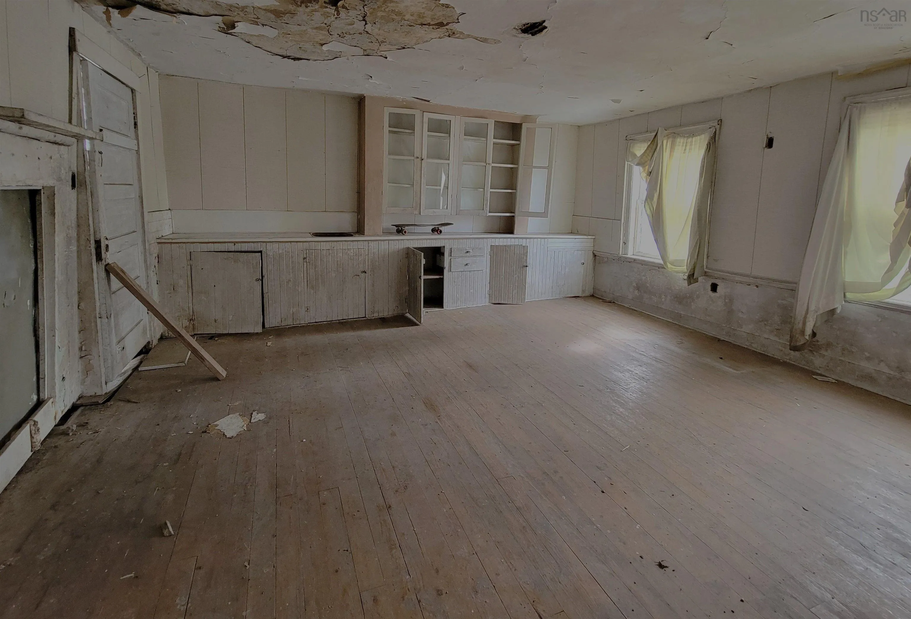 155 Pelham Street, Lunenburg, NS B0J 2C0, 5 Bedrooms Bedrooms, ,Residential,For Sale,Pelham,202520800