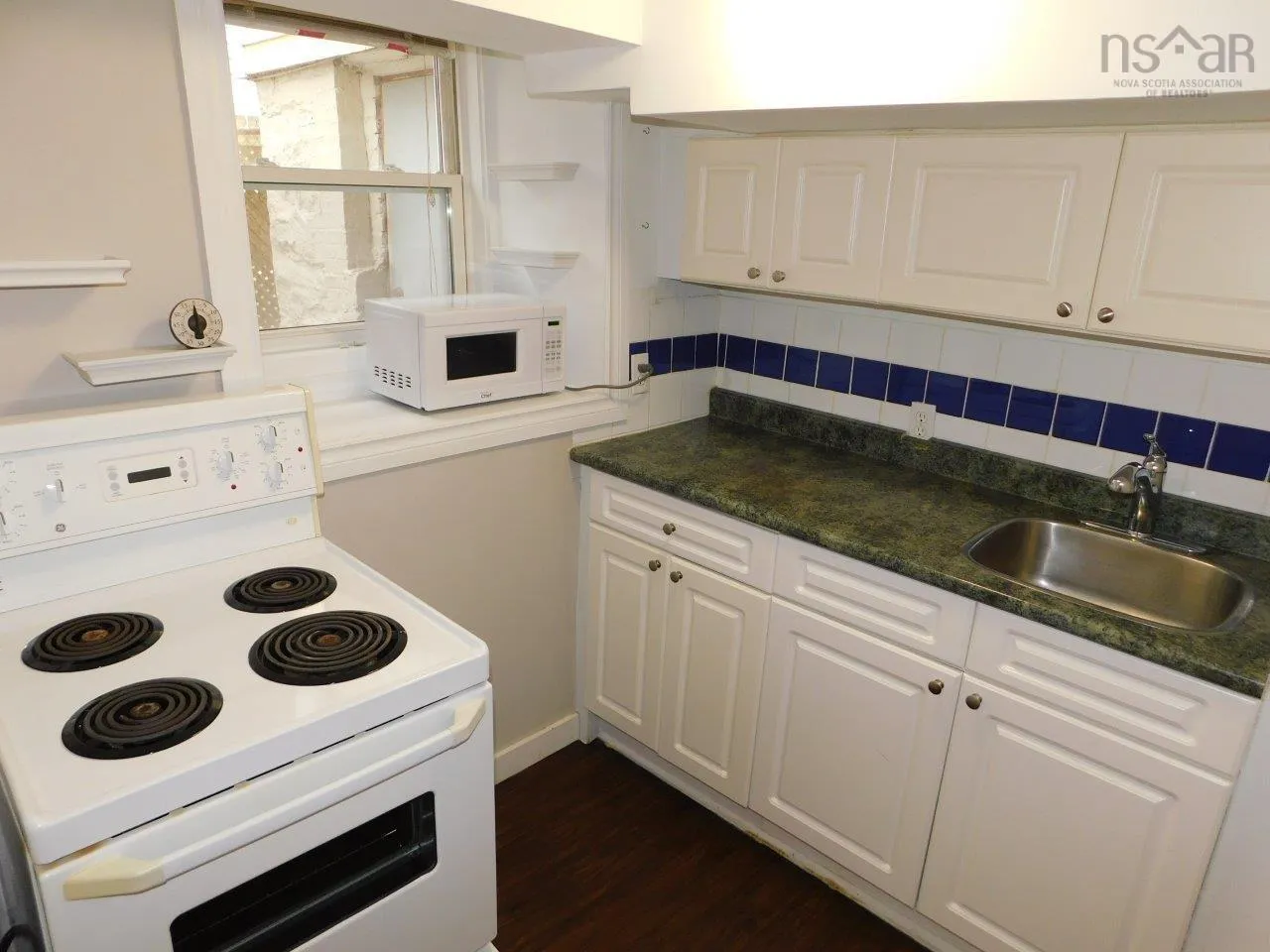 5271 Harvey Street, Halifax Peninsula Ns B3j 1a8, 2 Bedrooms Bedrooms, ,Residential Income,For Sale,Harvey,202508340