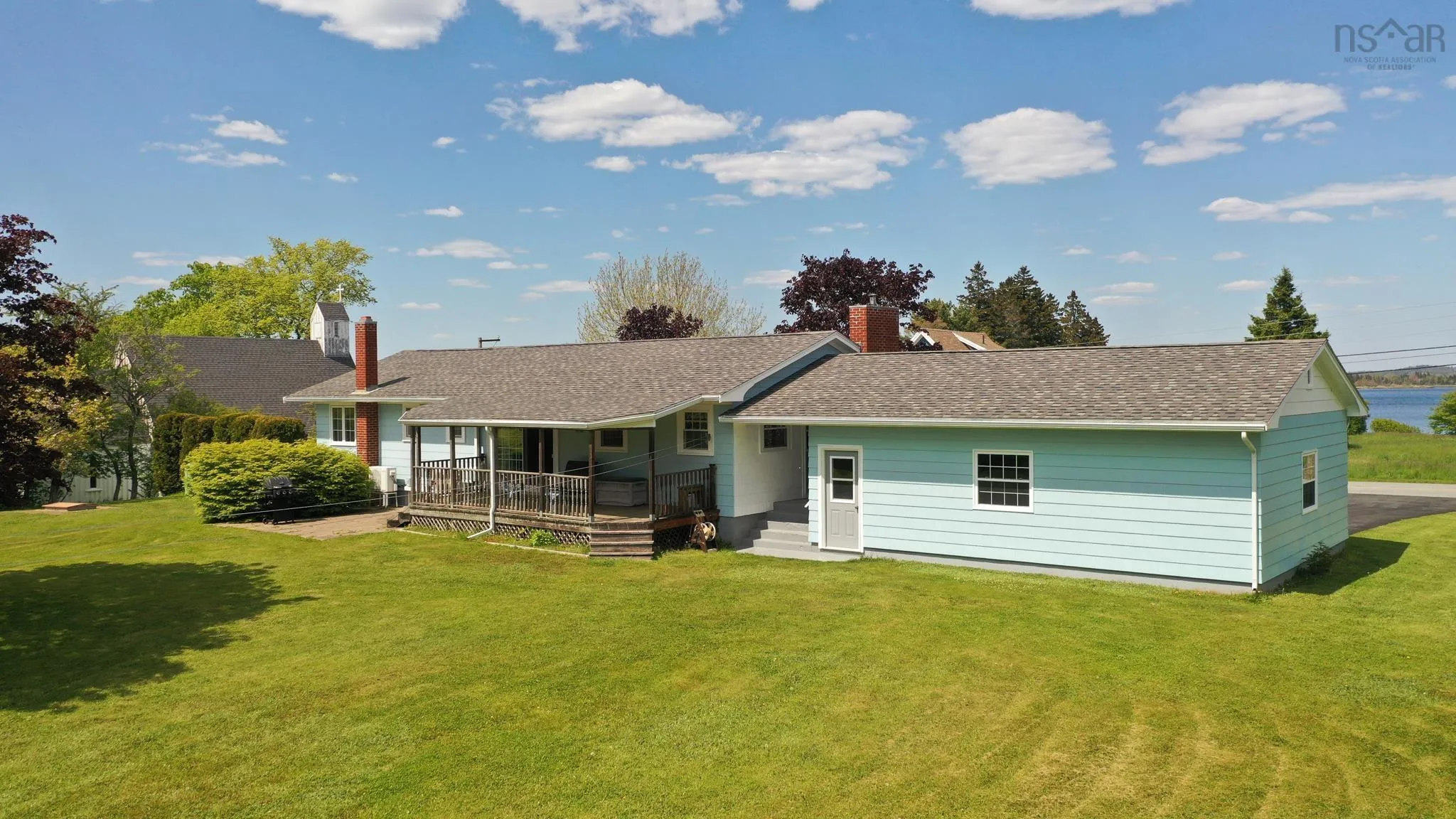 46 Long Cove Road, Port Medway, NS B0J 2T0, 3 Bedrooms Bedrooms, ,2 BathroomsBathrooms,Residential,For Sale,Long Cove,202512983