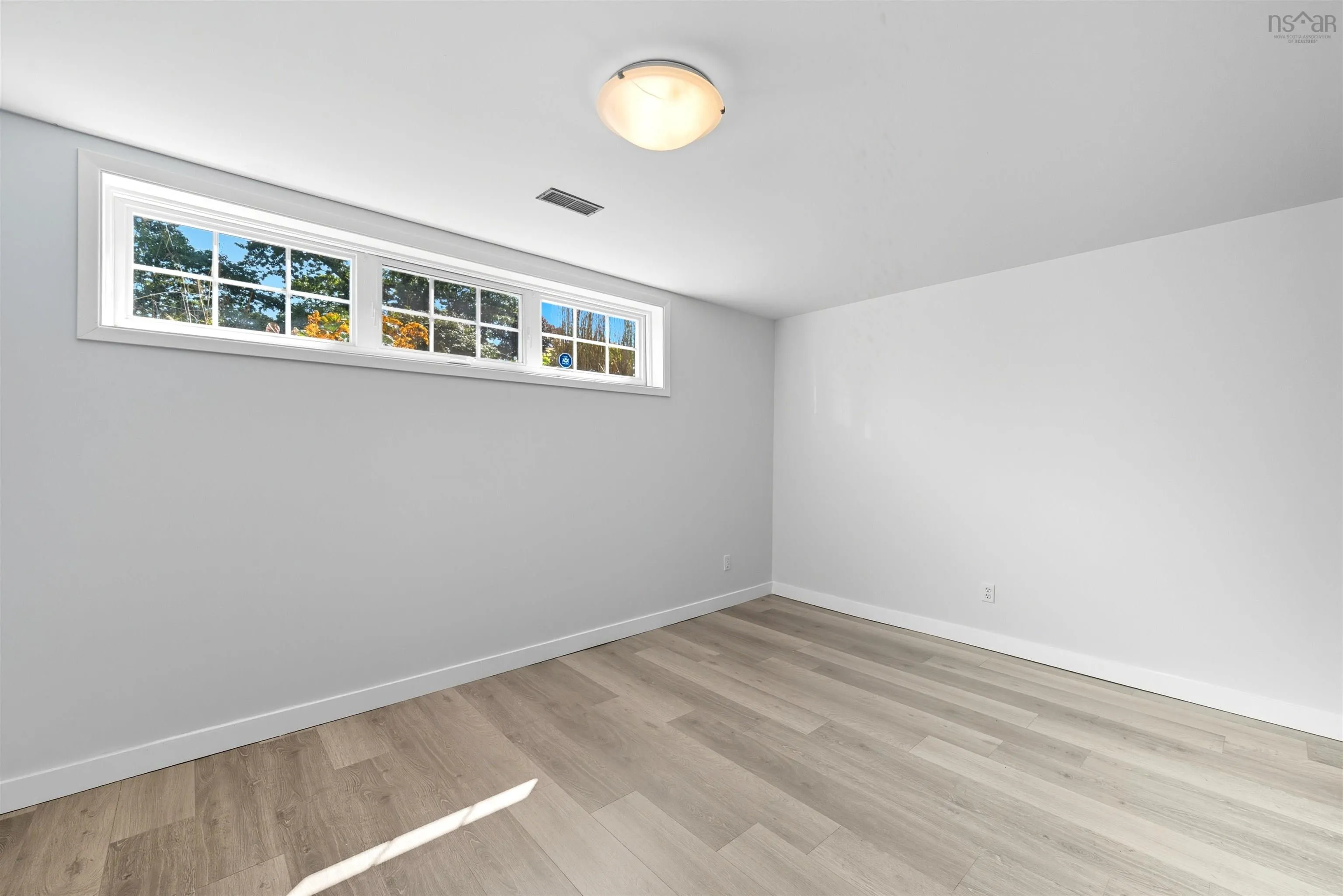 53 Clayton Park Drive, Halifax, NS B3M 1L7, 3 Bedrooms Bedrooms, ,2 BathroomsBathrooms,Residential,For Sale,Clayton Park,202523891