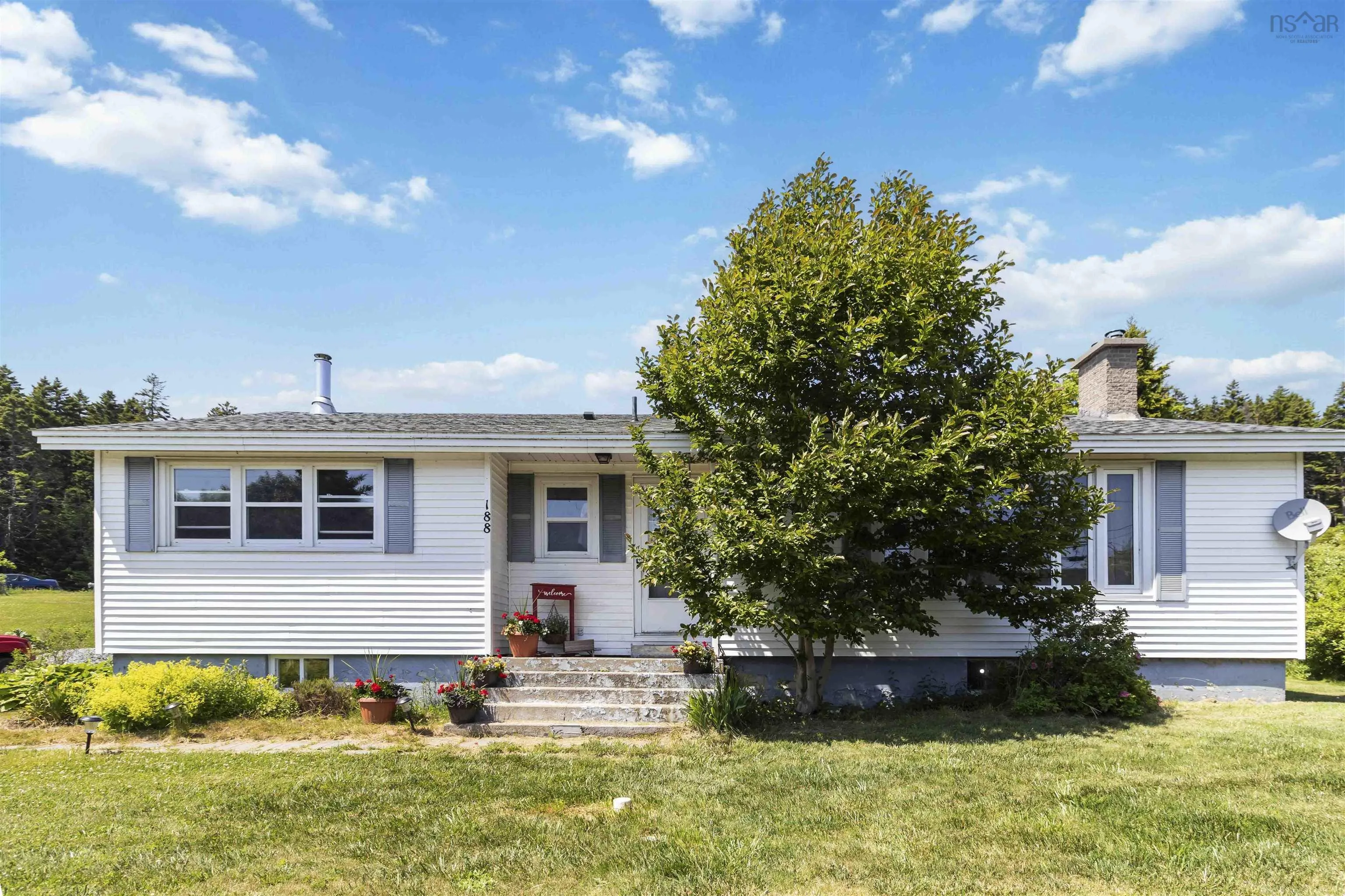 188 North Side Road, Riverport, NS B0J 2X0, 3 Bedrooms Bedrooms, ,1 BathroomBathrooms,Residential,For Sale,North Side,202518141