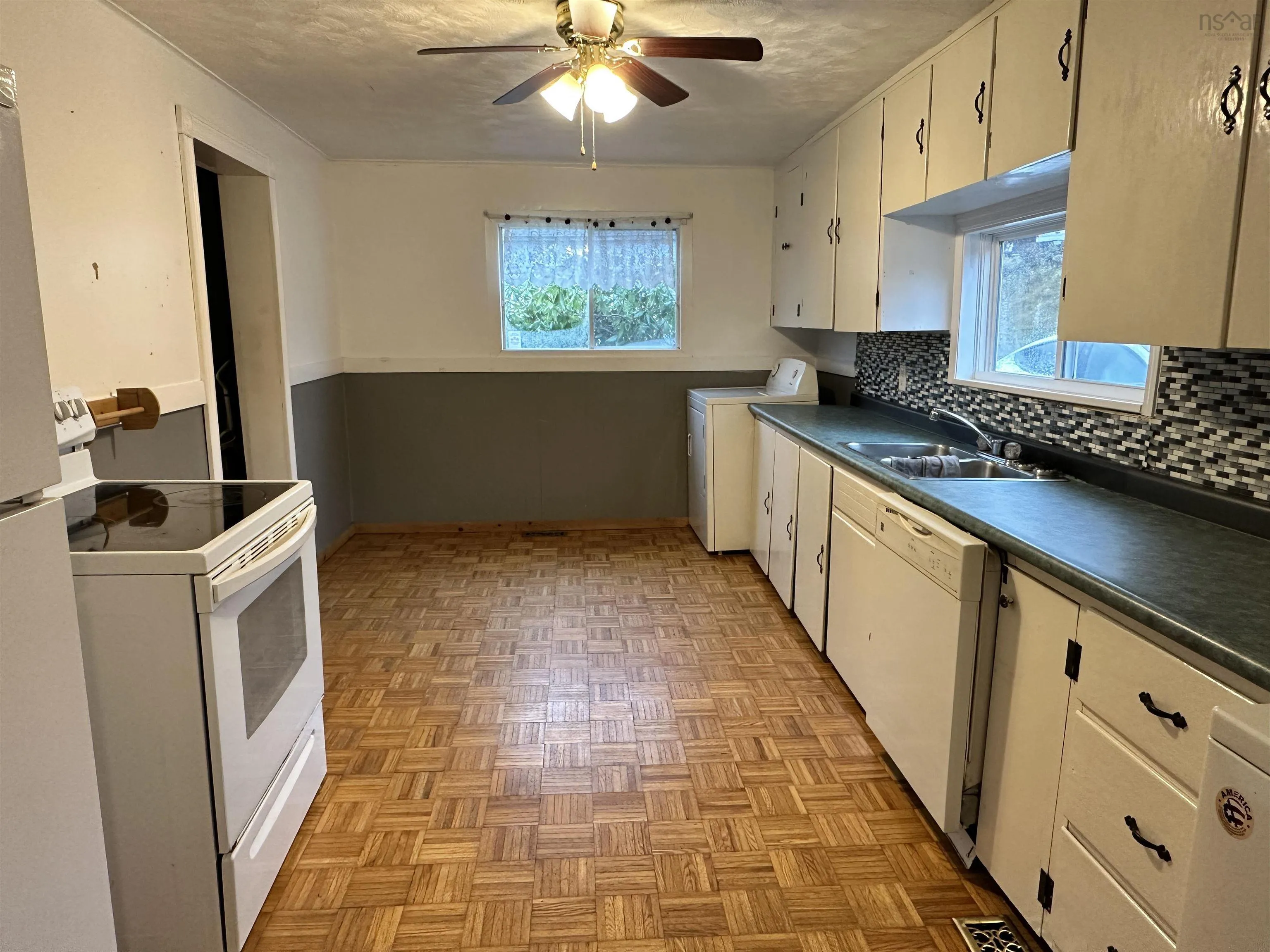 83 Glenwood Street, Milton, NS B0T 1P0, 3 Bedrooms Bedrooms, ,1 BathroomBathrooms,Residential,For Sale,Glenwood,202522482