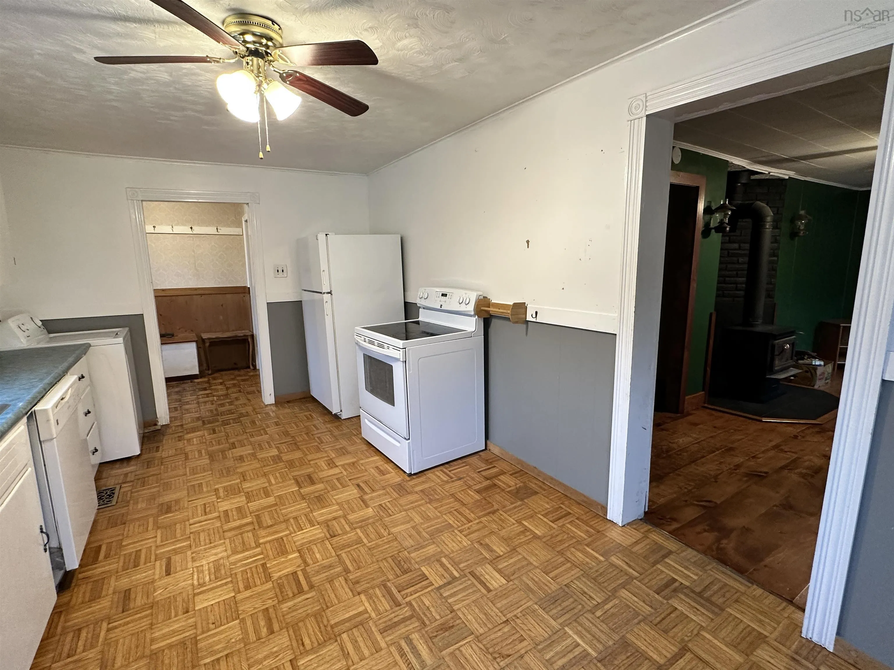 83 Glenwood Street, Milton, NS B0T 1P0, 3 Bedrooms Bedrooms, ,1 BathroomBathrooms,Residential,For Sale,Glenwood,202522482