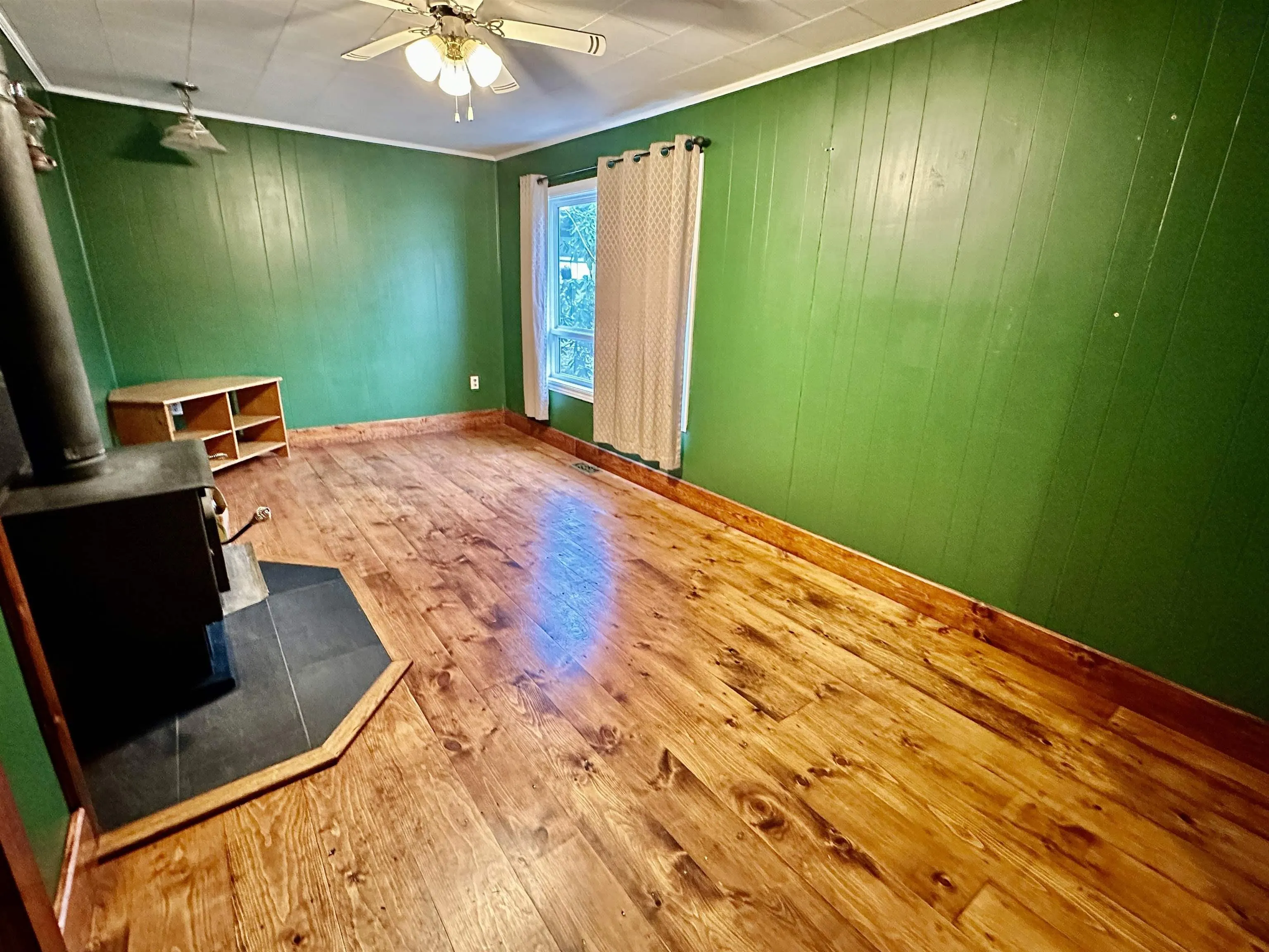 83 Glenwood Street, Milton, NS B0T 1P0, 3 Bedrooms Bedrooms, ,1 BathroomBathrooms,Residential,For Sale,Glenwood,202522482