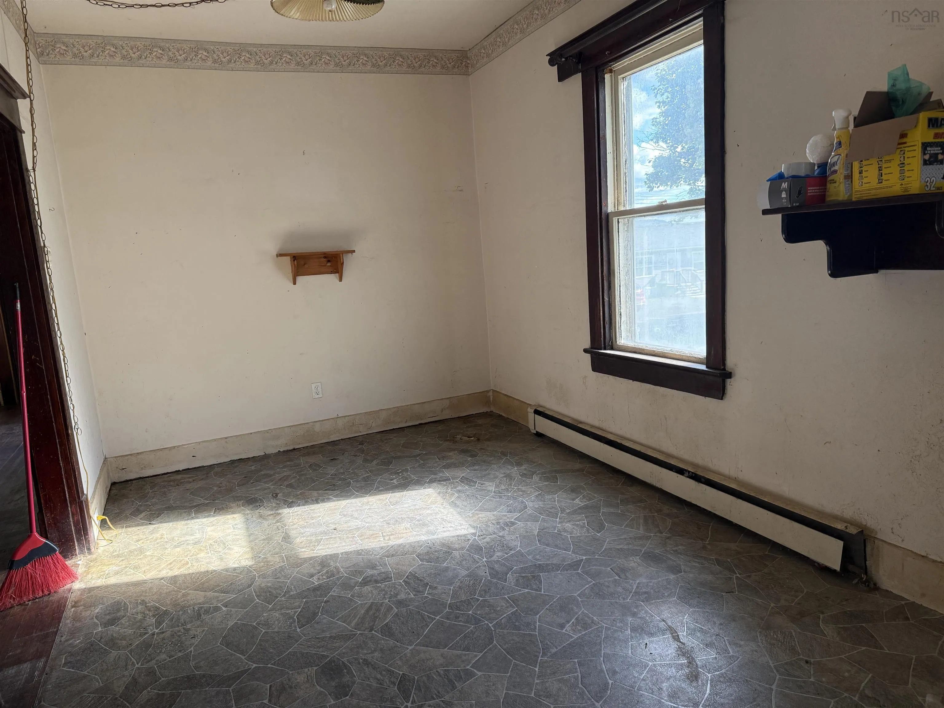 73 Ellis Street, New Glasgow, NS B2H 2G9, 2 Bedrooms Bedrooms, ,1 BathroomBathrooms,Residential,For Sale,Ellis,202523396
