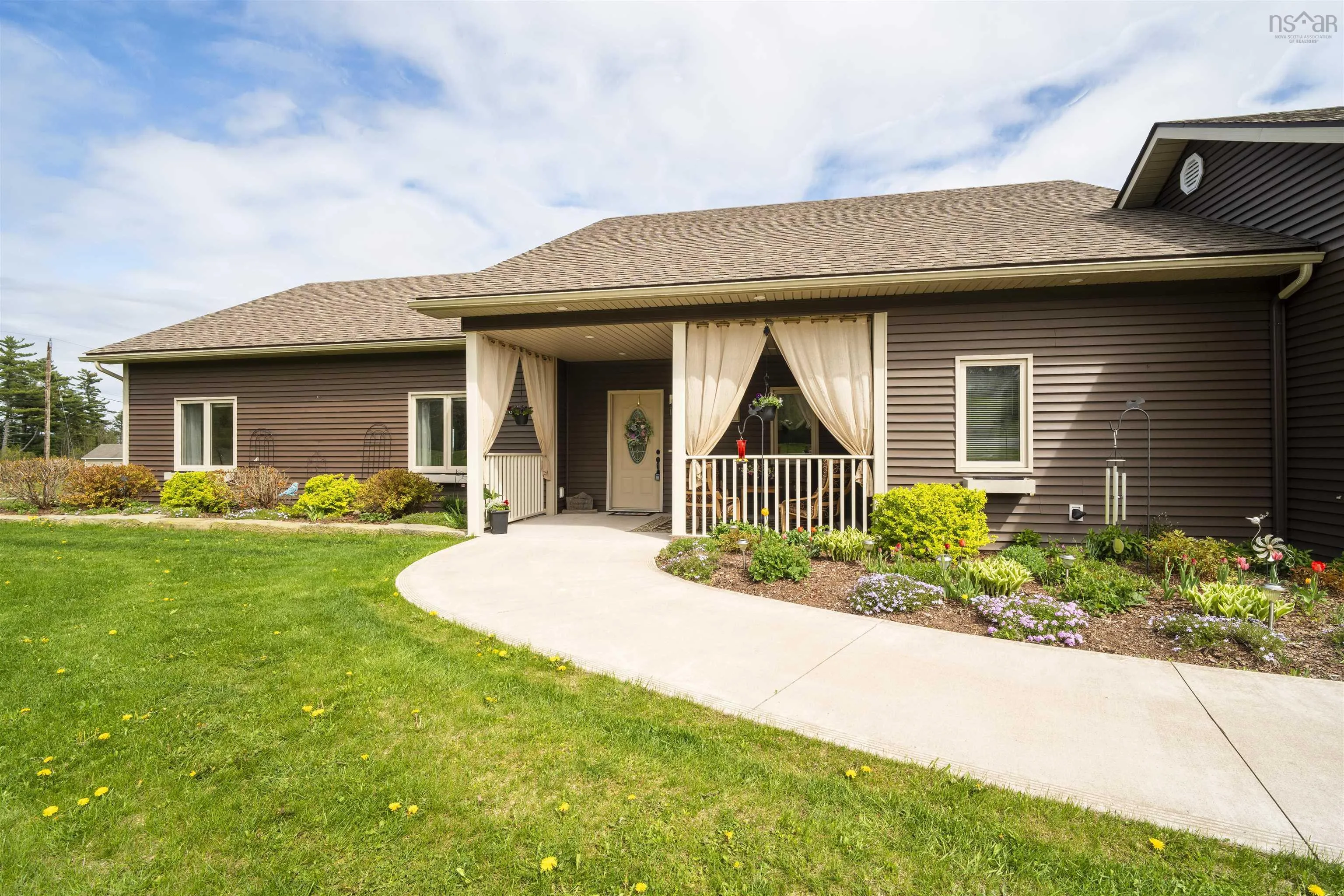 2162 Hwy 376, Lyons Brook, NS B0K 1H0, 3 Bedrooms Bedrooms, ,3 BathroomsBathrooms,Residential,For Sale,Hwy 376,202511526