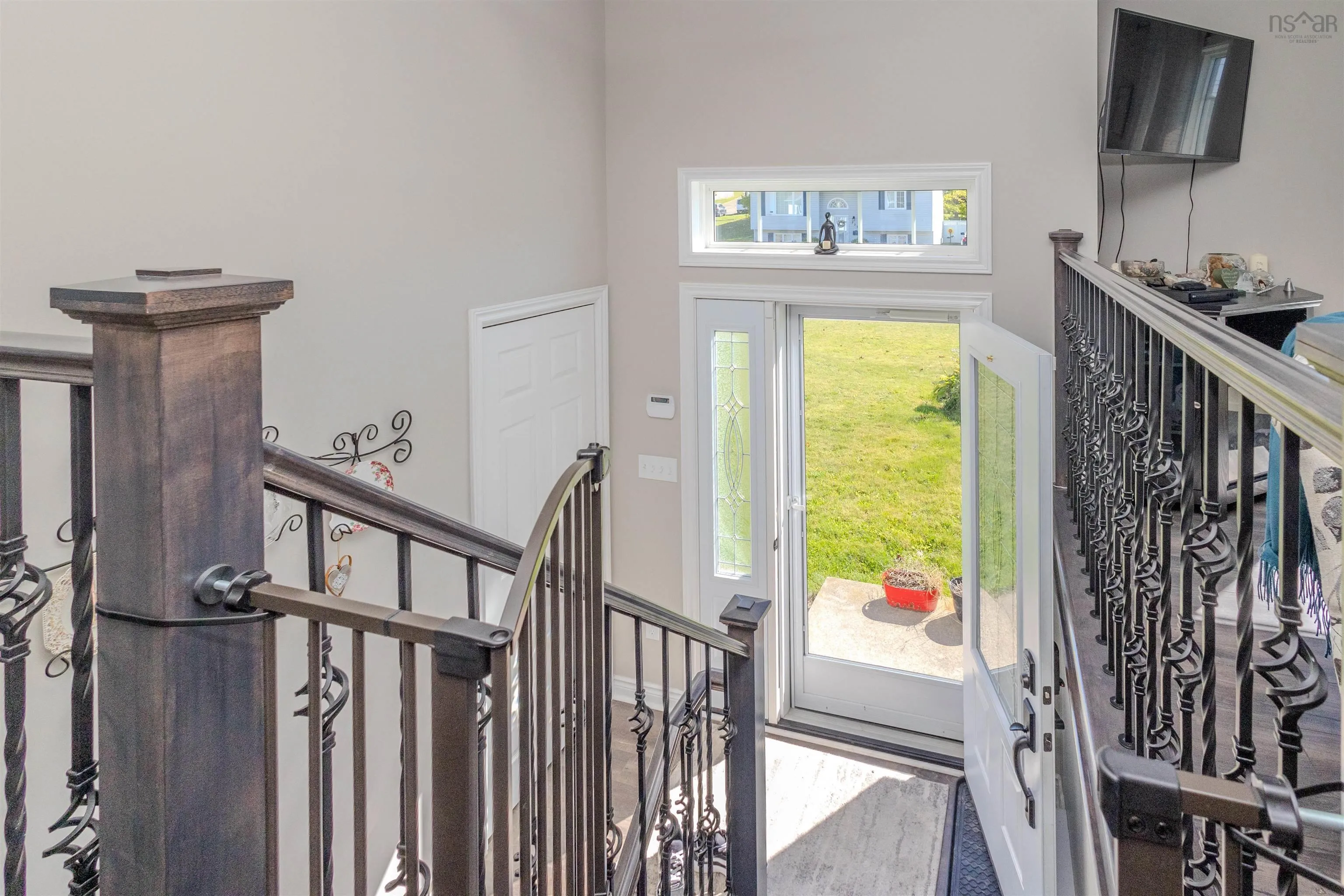 736 Cottage Road, Sydney, NS B1P 6S6, 4 Bedrooms Bedrooms, ,2 BathroomsBathrooms,Residential,For Sale,Cottage,202525615