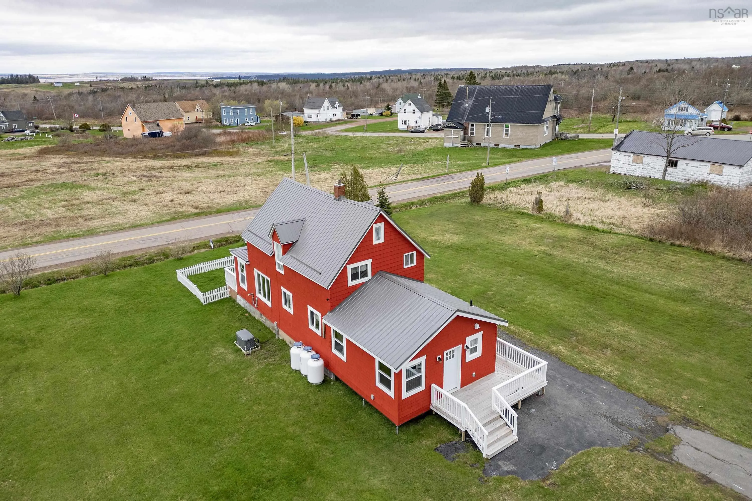 7704 Shulie Road, Joggins Ns B0l 1a0, 3 Bedrooms Bedrooms, ,3 BathroomsBathrooms,Residential,For Sale,Shulie,202502319