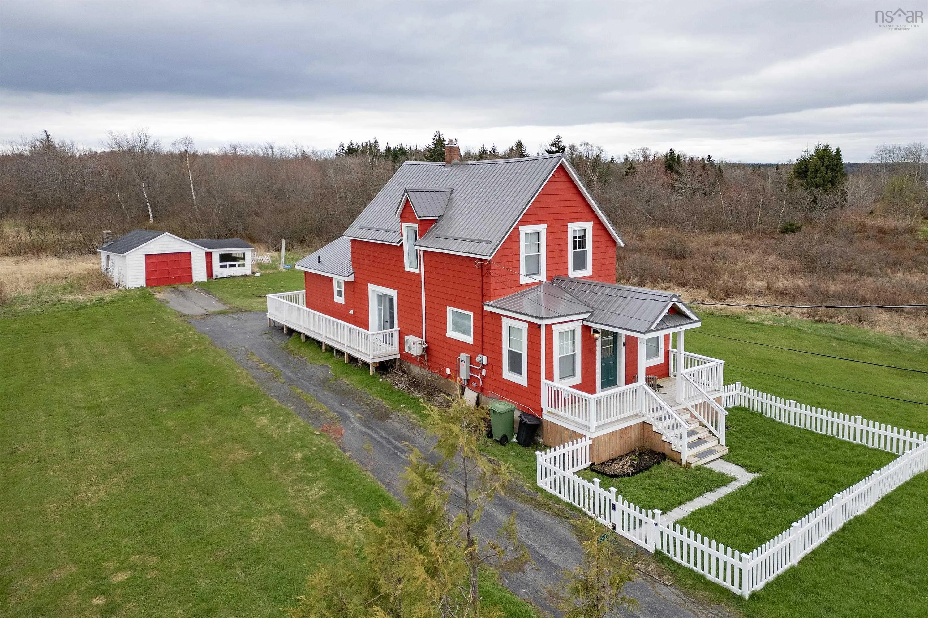7704 Shulie Road, Joggins Ns B0l 1a0, 3 Bedrooms Bedrooms, ,3 BathroomsBathrooms,Residential,For Sale,Shulie,202502319