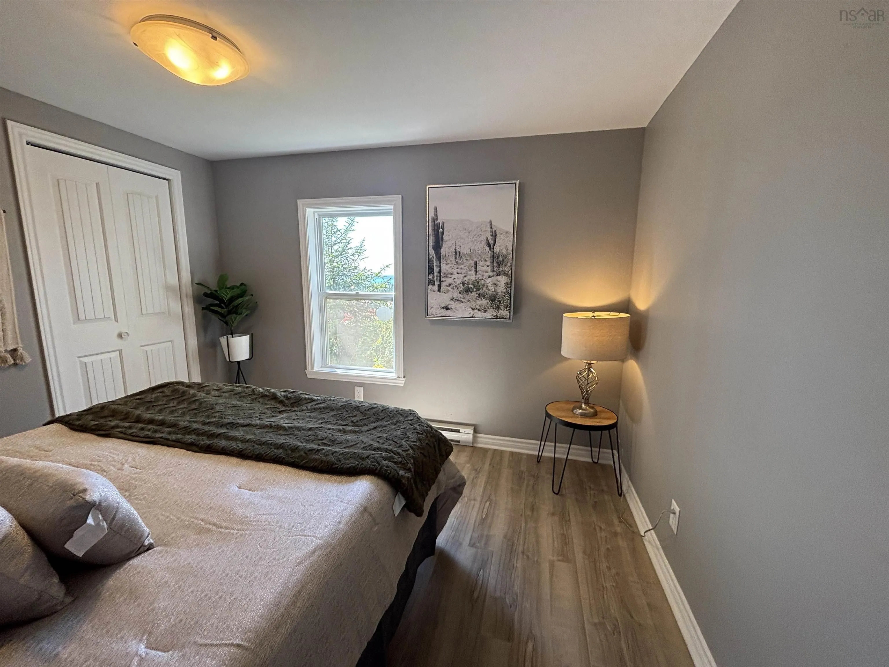 31 Earleton Avenue, Dartmouth, NS B2Y 2A6, 3 Bedrooms Bedrooms, ,1 BathroomBathrooms,Residential,For Sale,Earleton,202520796
