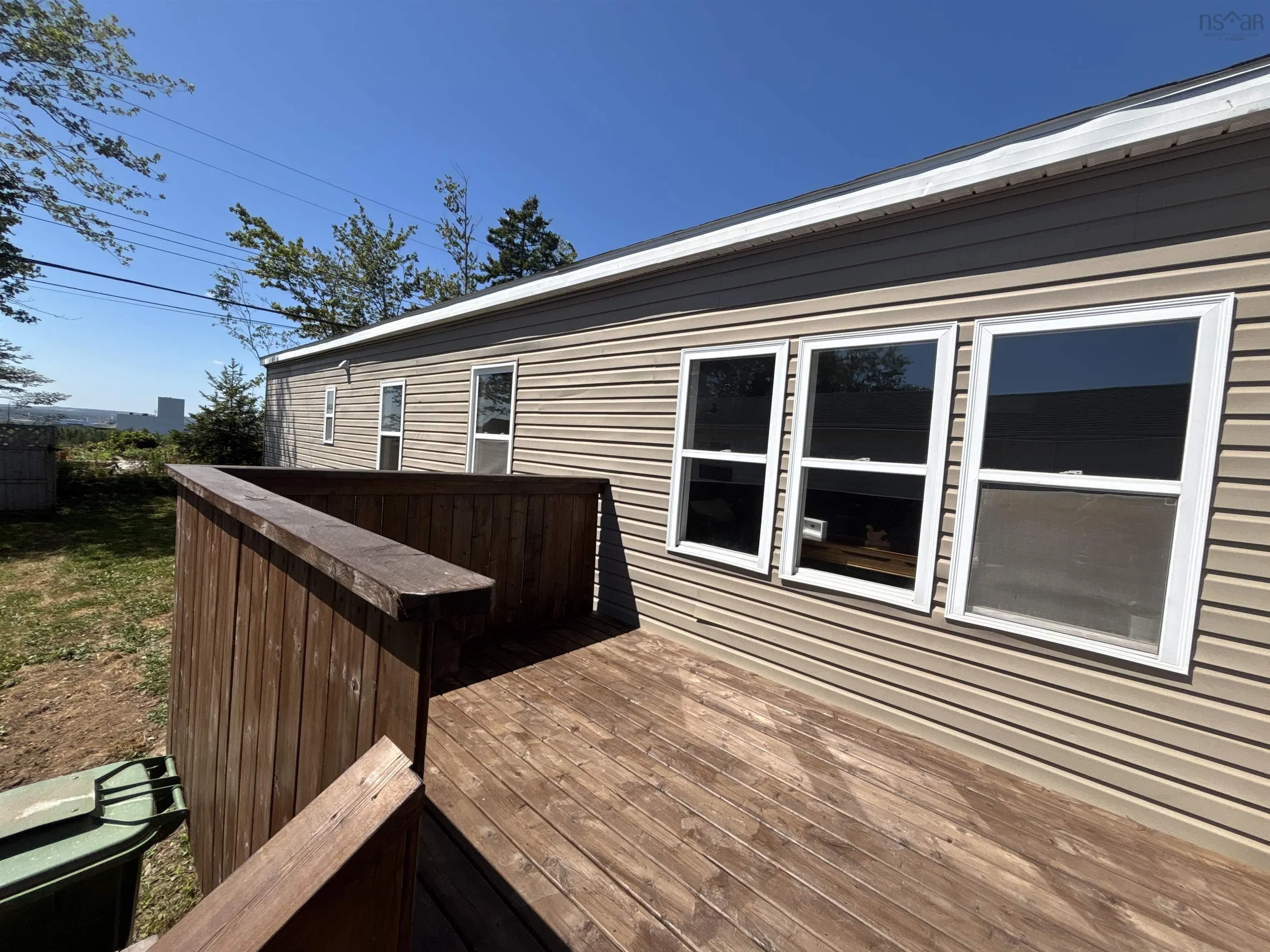 31 Earleton Avenue, Dartmouth, NS B2Y 2A6, 3 Bedrooms Bedrooms, ,1 BathroomBathrooms,Residential,For Sale,Earleton,202520796