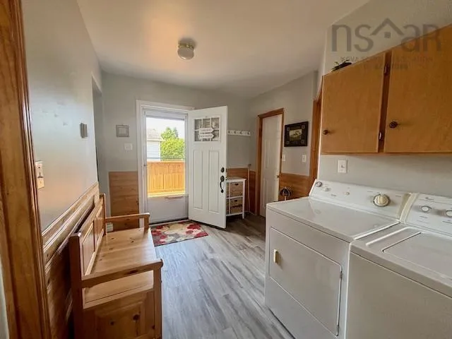 213 Convent Street, New Waterford, NS B1H 2Y8, 3 Bedrooms Bedrooms, ,2 BathroomsBathrooms,Residential,For Sale,Convent,202518859