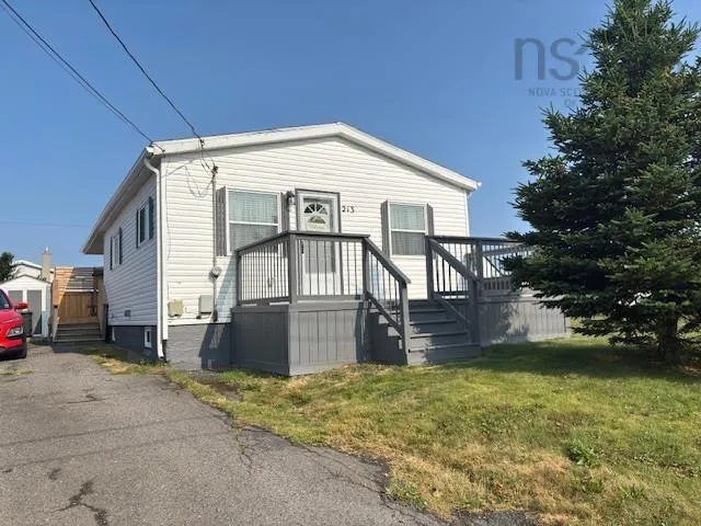 213 Convent Street, New Waterford, NS B1H 2Y8, 3 Bedrooms Bedrooms, ,2 BathroomsBathrooms,Residential,For Sale,Convent,202518859