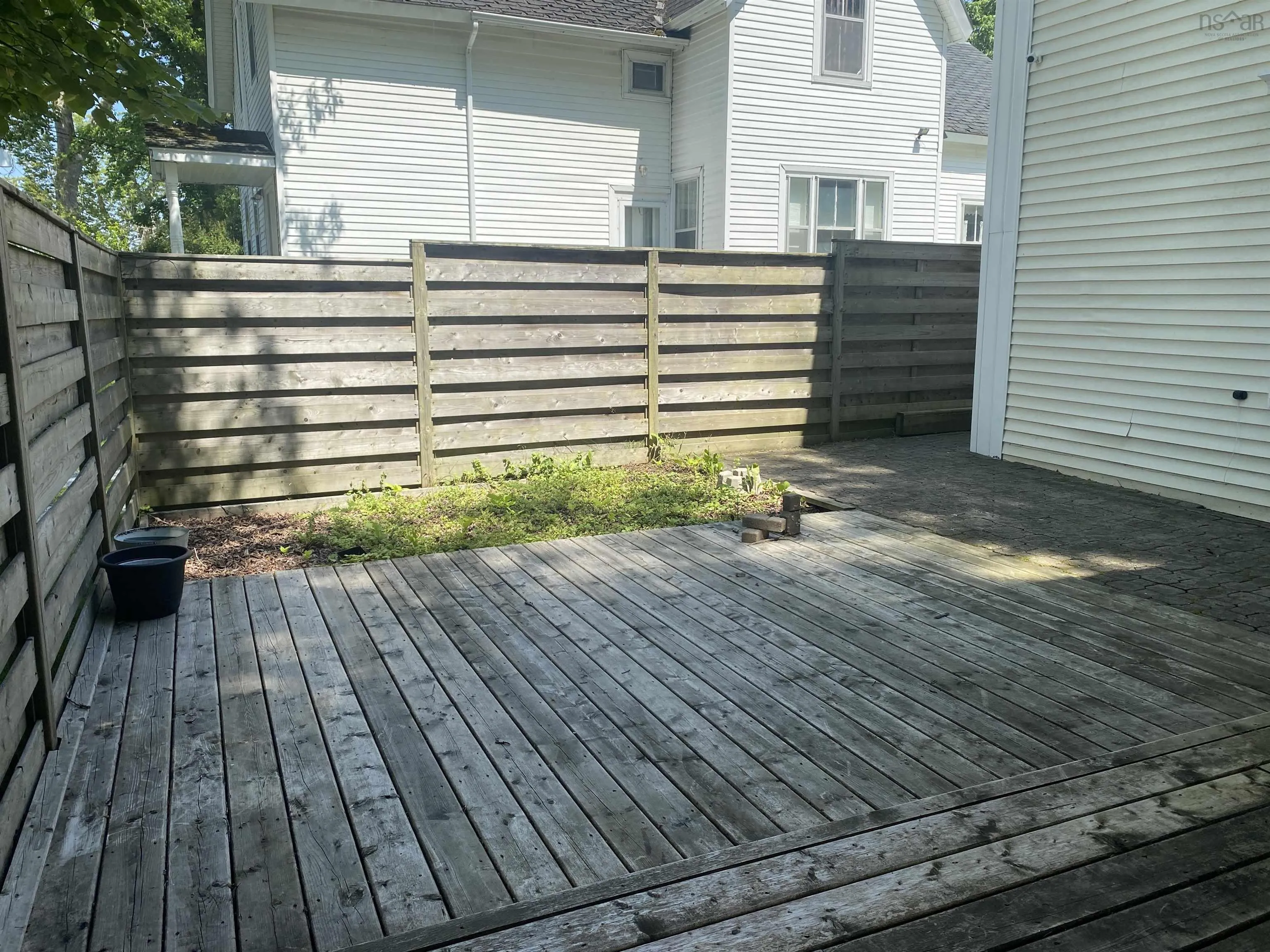441 Main Street, Liverpool, NS B0T 1K0, 5 Bedrooms Bedrooms, ,3 BathroomsBathrooms,Residential,For Sale,Main,202517916