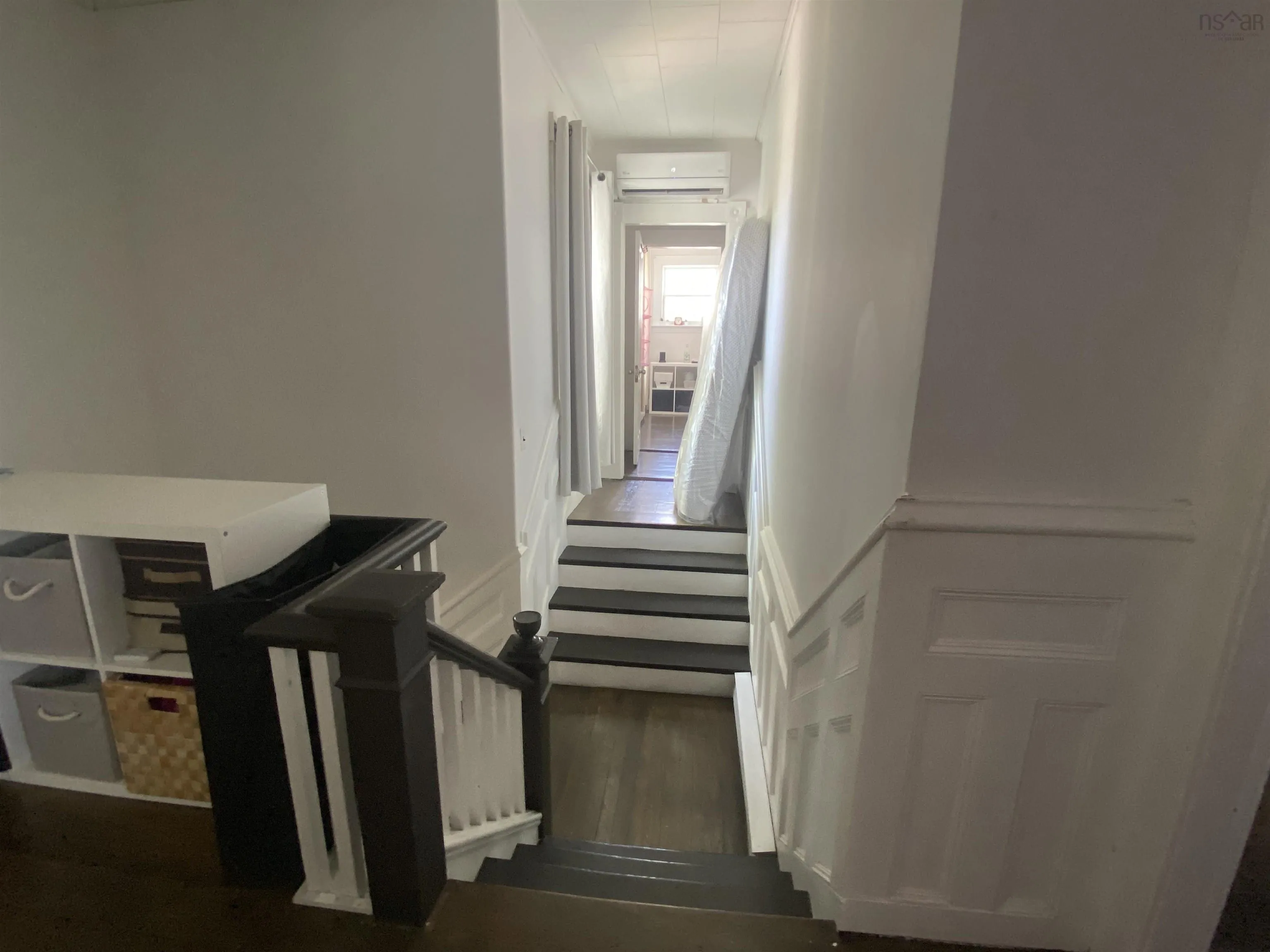 441 Main Street, Liverpool, NS B0T 1K0, 5 Bedrooms Bedrooms, ,3 BathroomsBathrooms,Residential,For Sale,Main,202517916