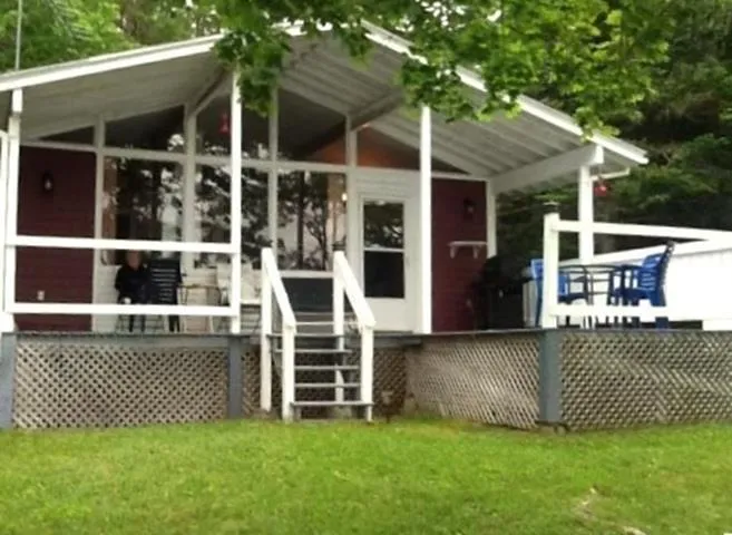 70 Sefferns Lake Drive, Aldersville, NS B0J 2M0, 2 Bedrooms Bedrooms, ,1 BathroomBathrooms,Residential,For Sale,Sefferns Lake,202514972