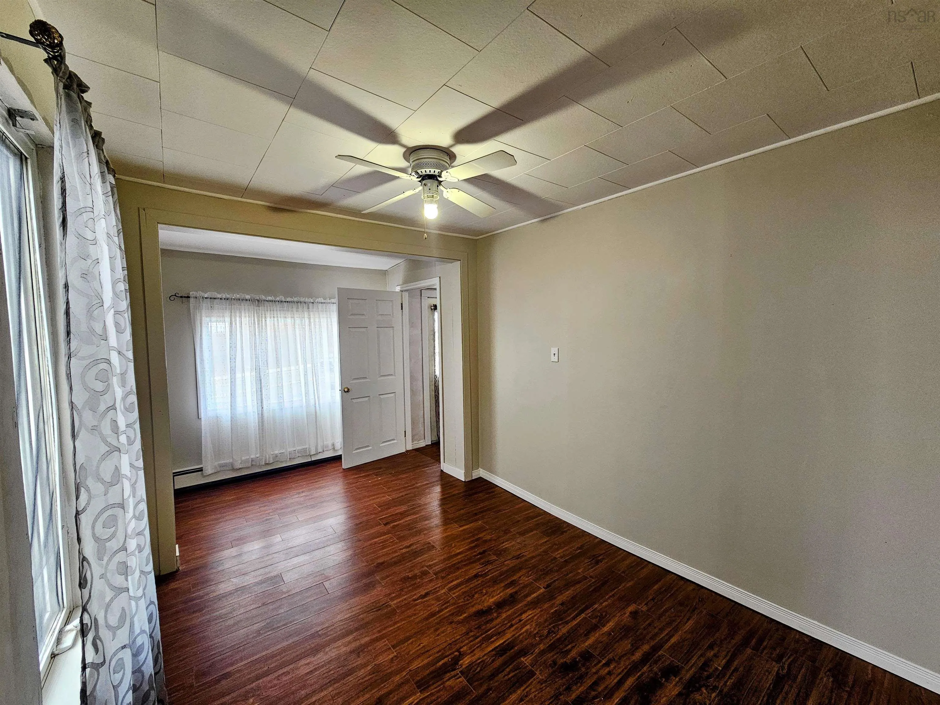 115 Connaught Avenue, Glace Bay Ns B1a 4r4, 2 Bedrooms Bedrooms, ,1 BathroomBathrooms,Residential,For Sale,Connaught,202508360