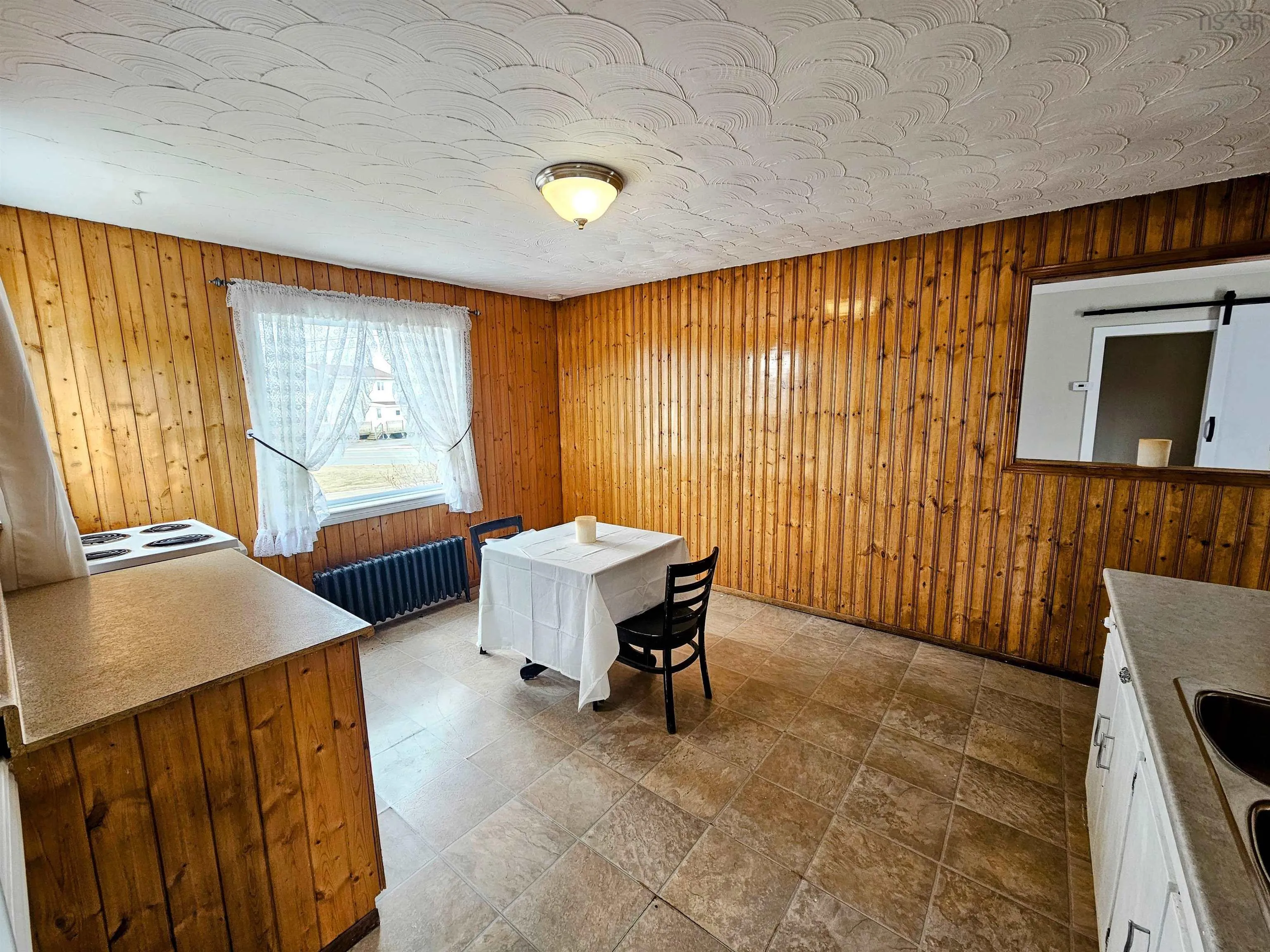 115 Connaught Avenue, Glace Bay Ns B1a 4r4, 2 Bedrooms Bedrooms, ,1 BathroomBathrooms,Residential,For Sale,Connaught,202508360