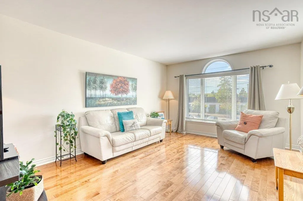 51 Brookshire Court, Bedford, NS B4A 4E2, 3 Bedrooms Bedrooms, ,2 BathroomsBathrooms,Residential,For Sale,Brookshire,202522331