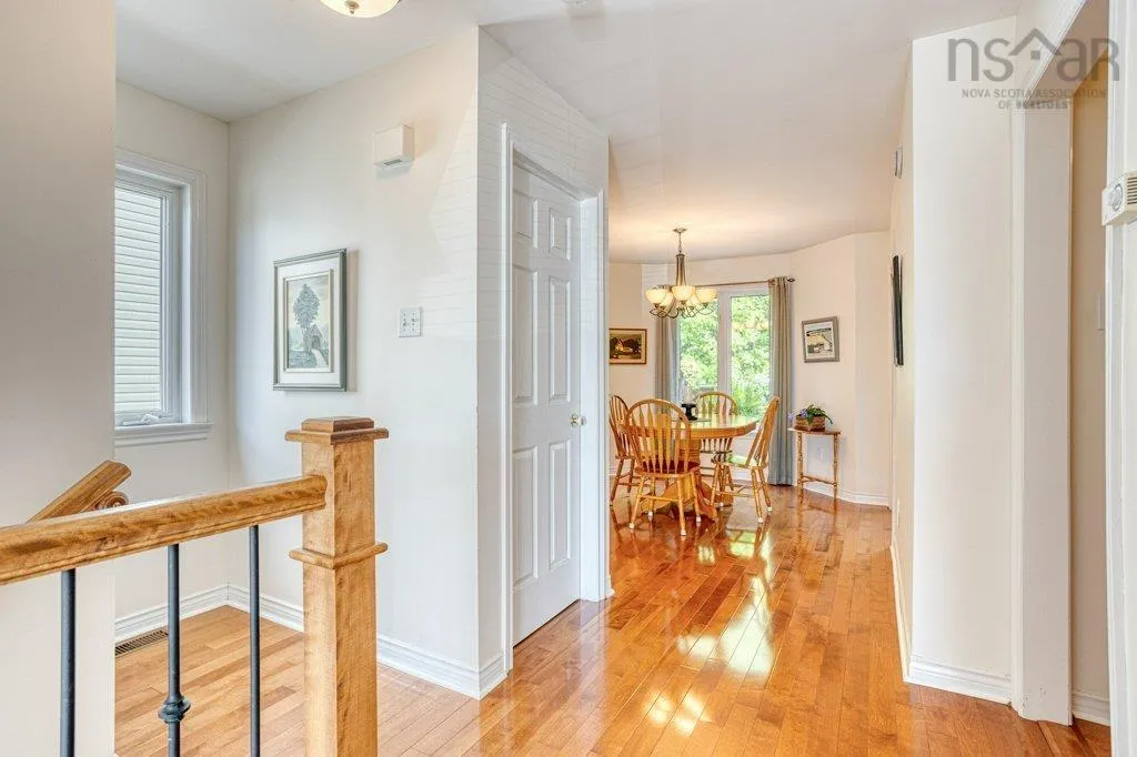 51 Brookshire Court, Bedford, NS B4A 4E2, 3 Bedrooms Bedrooms, ,2 BathroomsBathrooms,Residential,For Sale,Brookshire,202522331