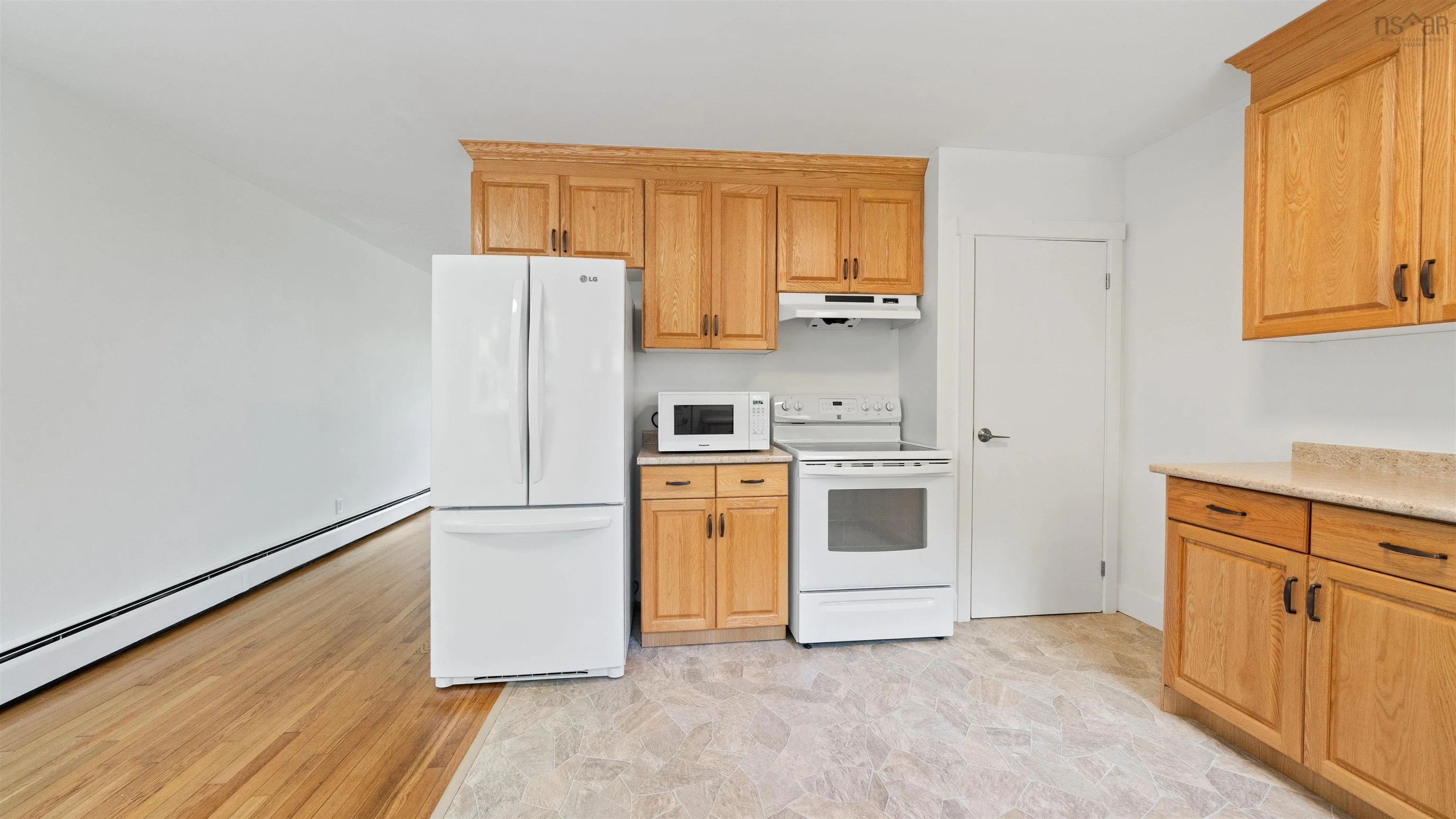 8/8a David Street, Dartmouth, NS B2X 1P6, 6 Bedrooms Bedrooms, ,Residential Income,For Sale,David,202518685