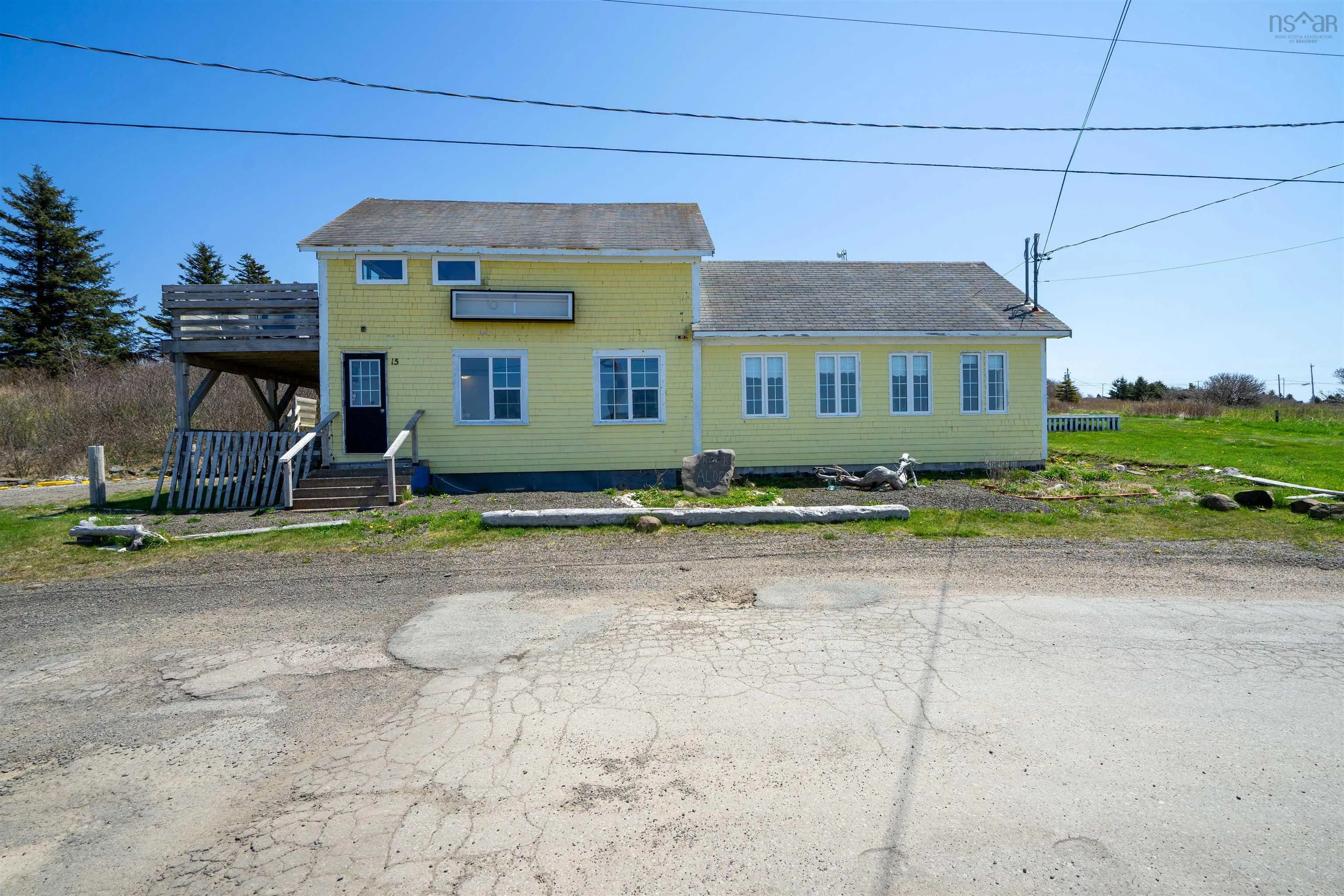 15 Highway 217, Freeport, NS B0V 1B0, 1 Bedroom Bedrooms, ,1 BathroomBathrooms,Residential,For Sale,Highway 217,202522079