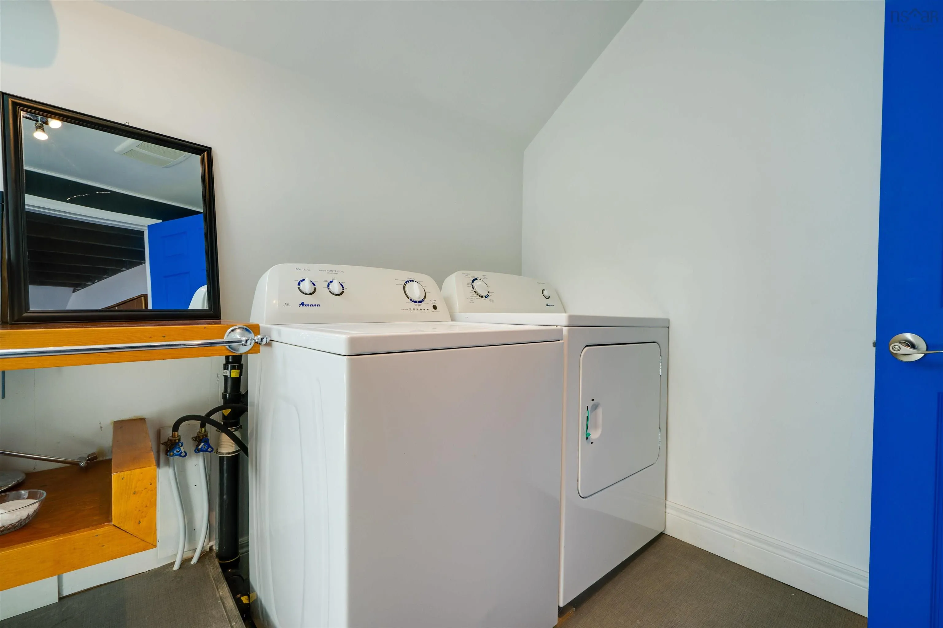 15 Highway 217, Freeport, NS B0V 1B0, 1 Bedroom Bedrooms, ,1 BathroomBathrooms,Residential,For Sale,Highway 217,202522079