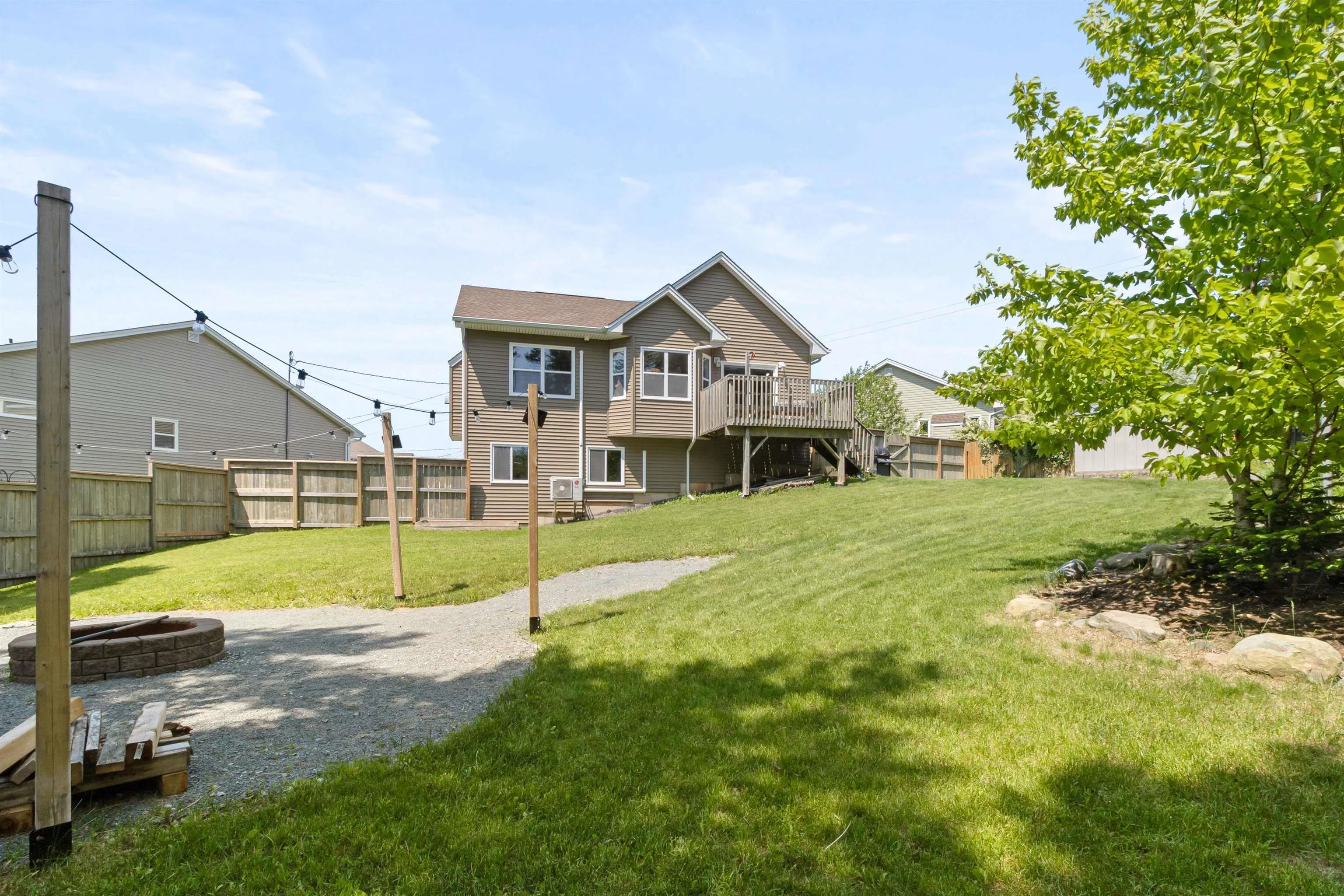 34 Barnsley Court, Middle Sackville, NS B4E 0H3, 3 Bedrooms Bedrooms, ,3 BathroomsBathrooms,Residential,For Sale,Barnsley,202521346
